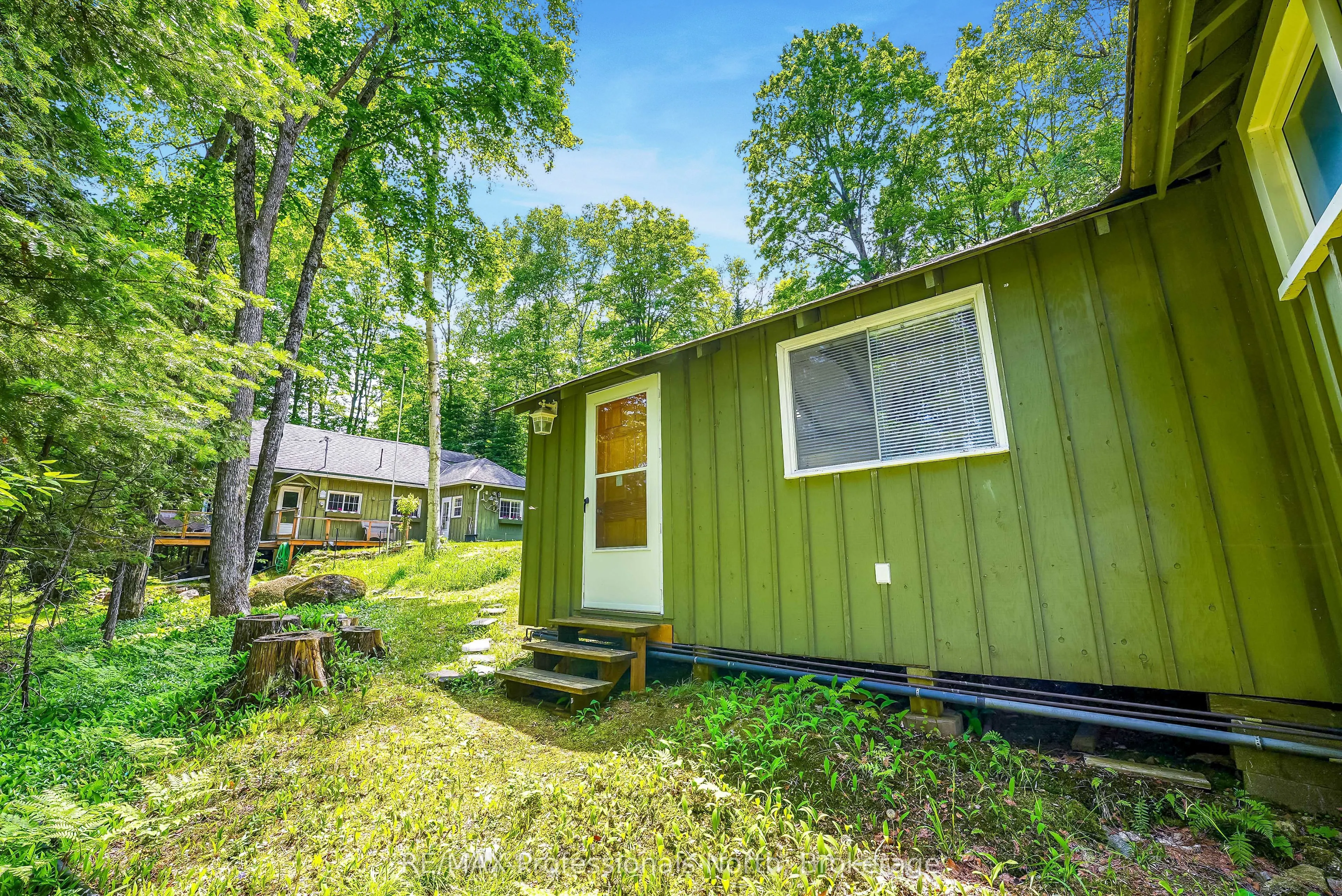 1214 Kashagawigamog Lake Road
