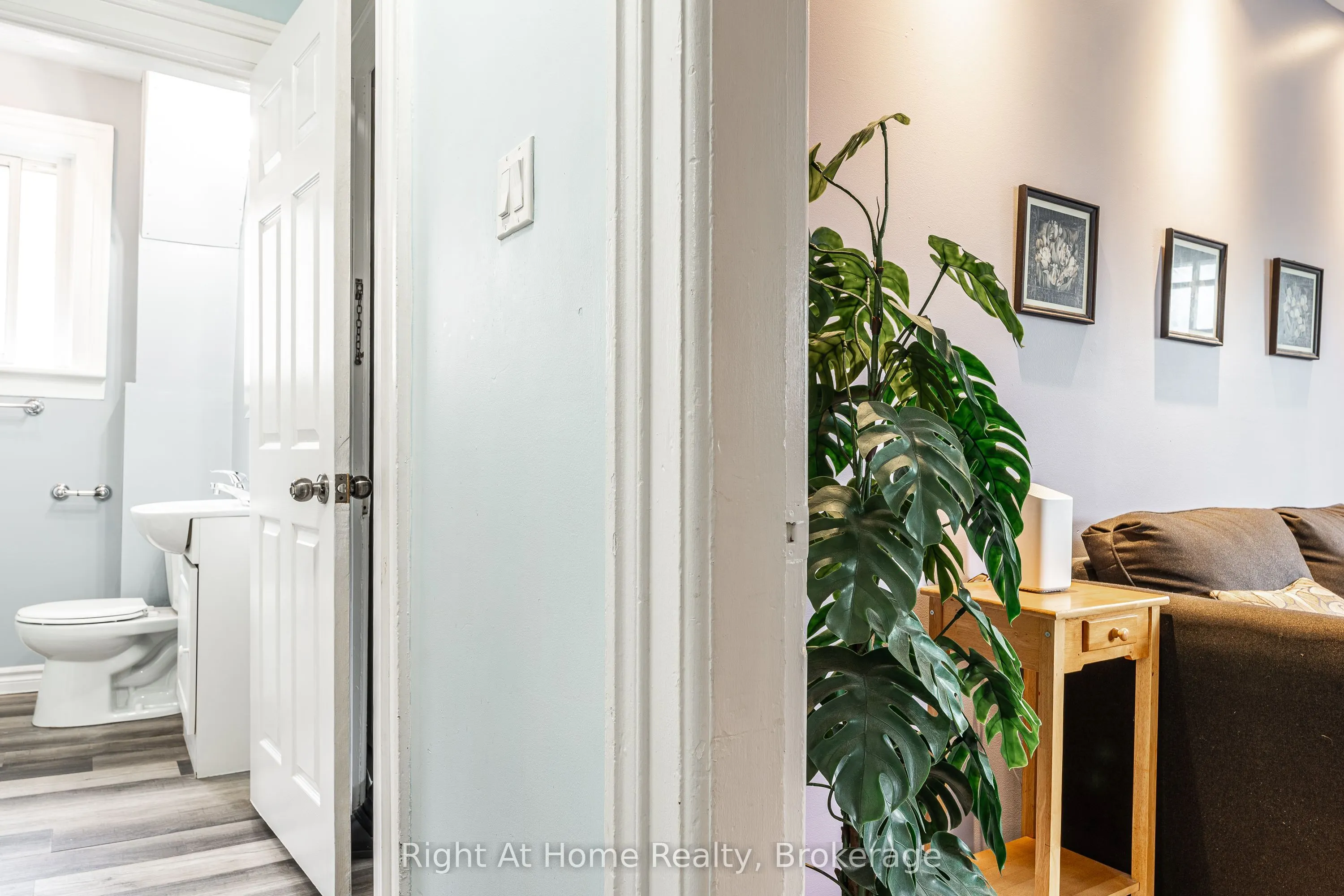40 Douro Street