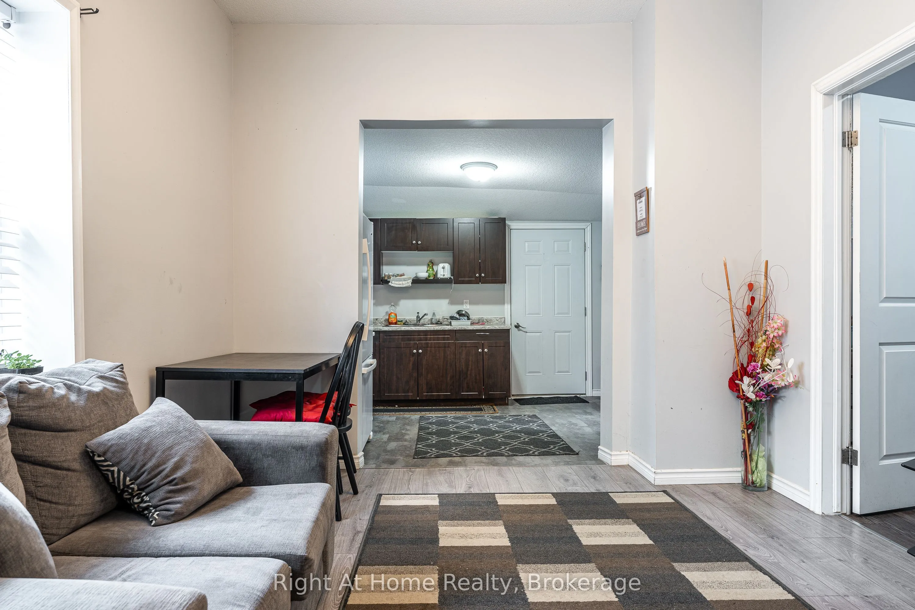 40 Douro Street