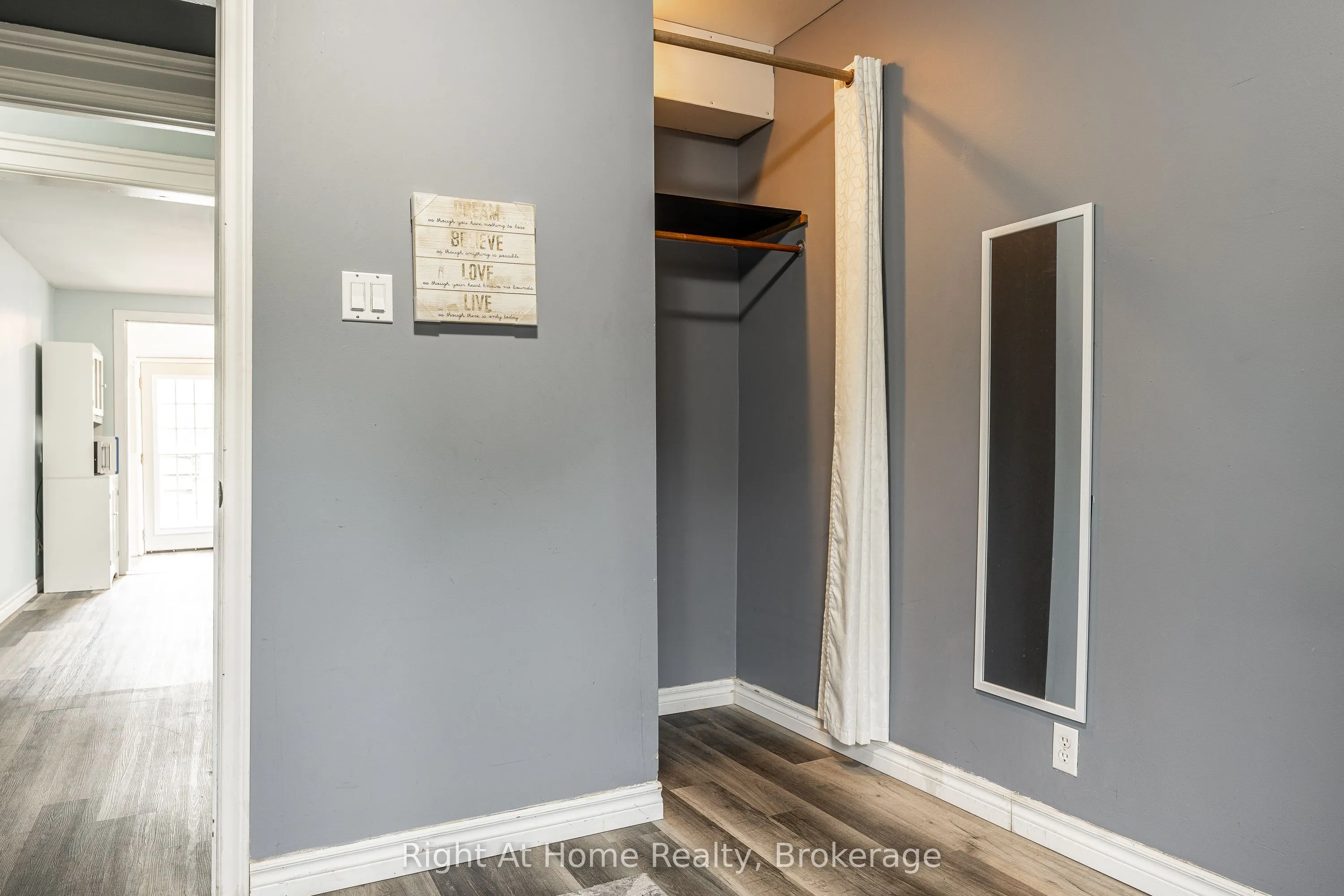 40 Douro Street