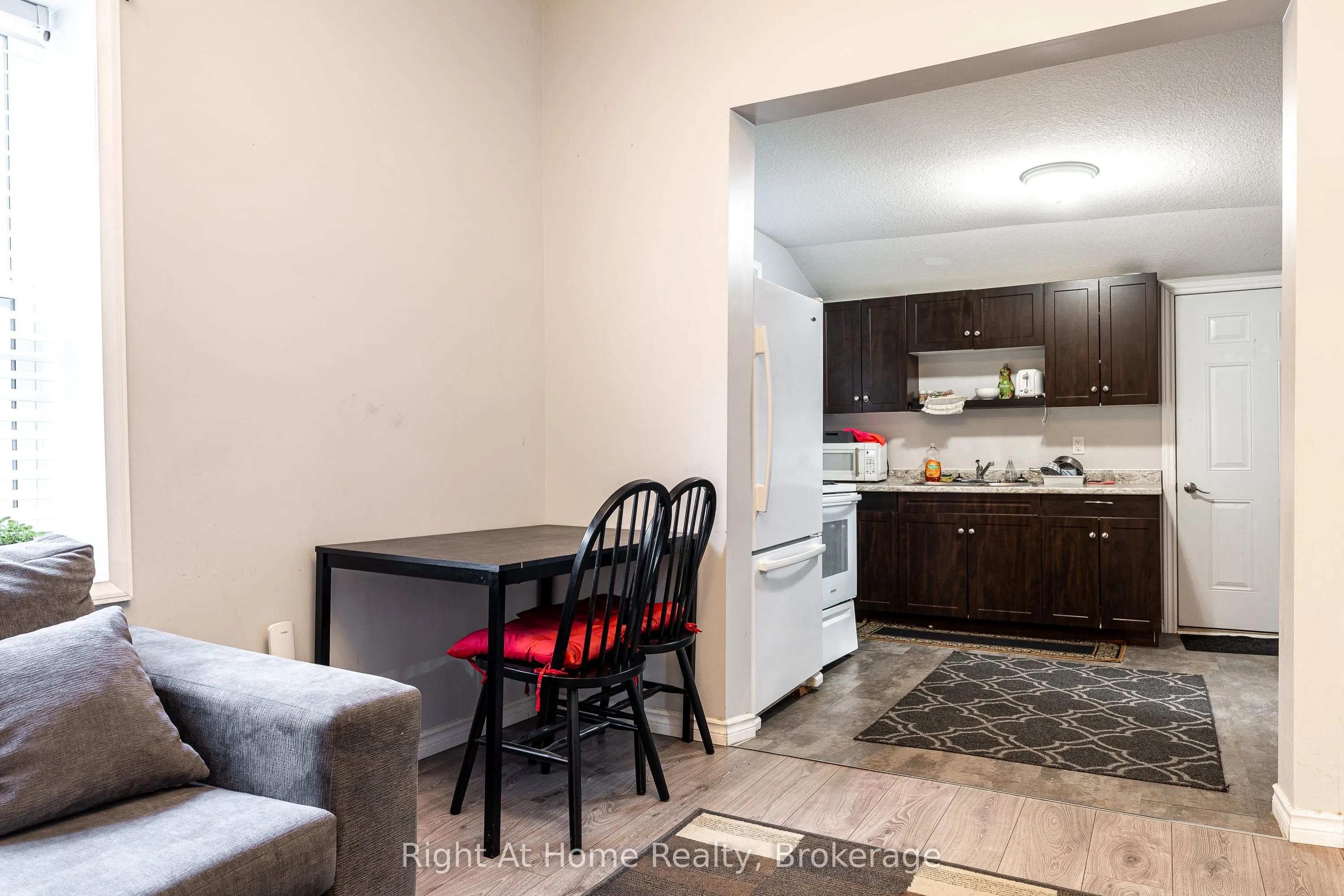 40 Douro Street