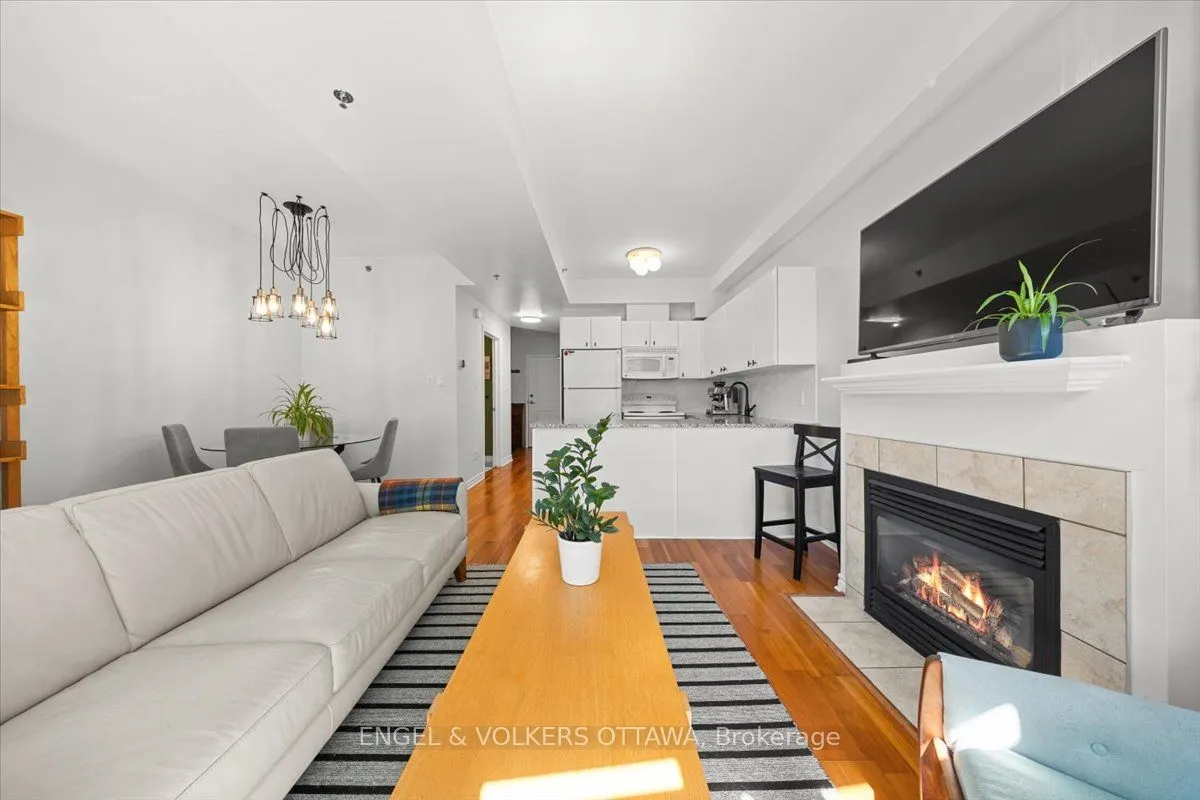 6 Grove Avenue #205