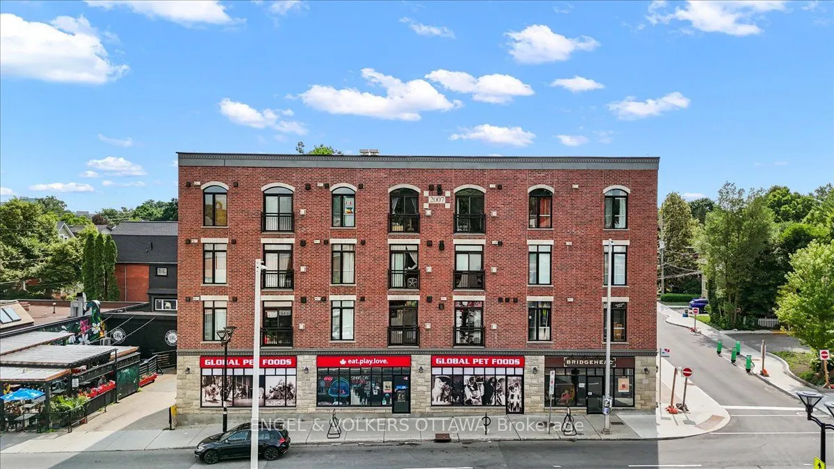 6 Grove Avenue #205