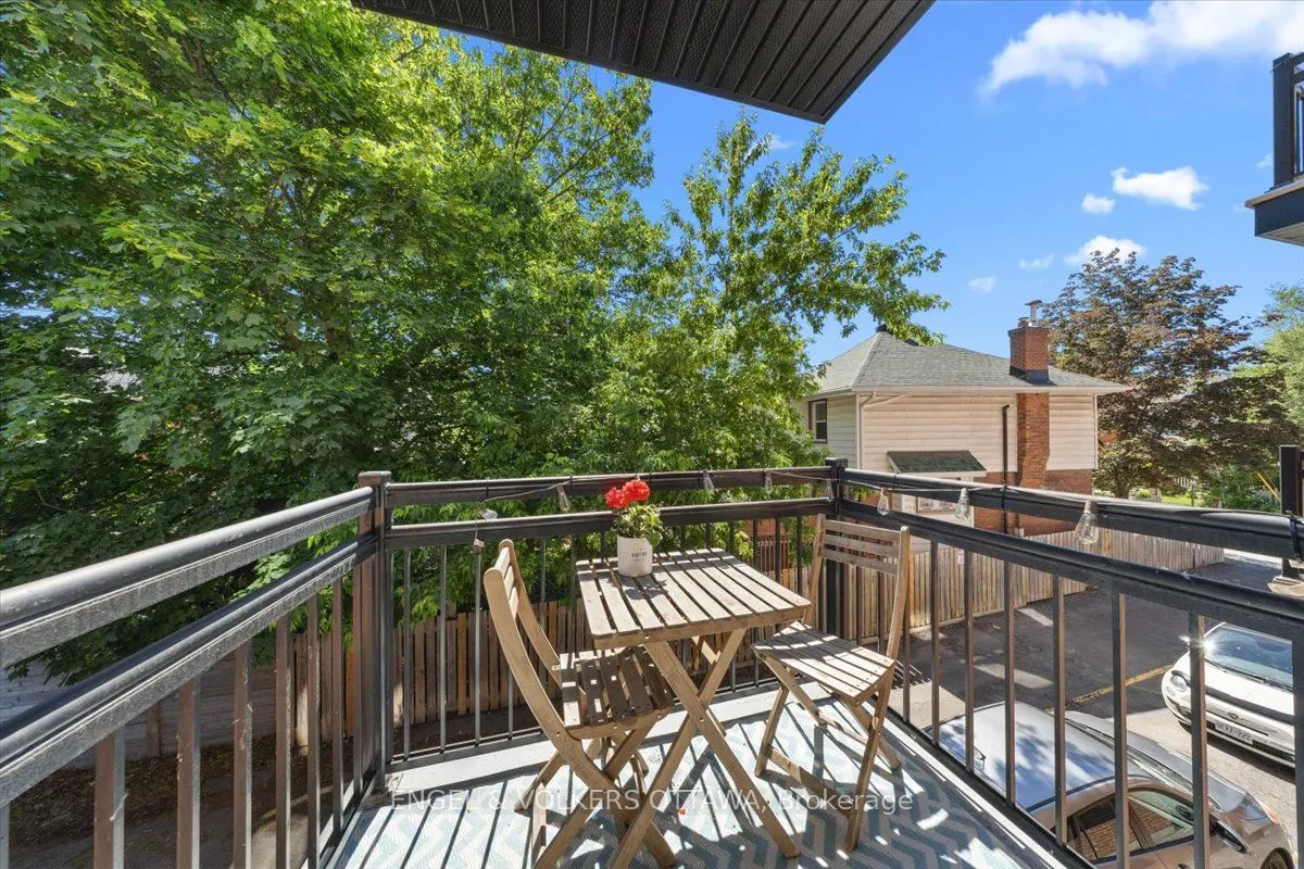 6 Grove Avenue #205