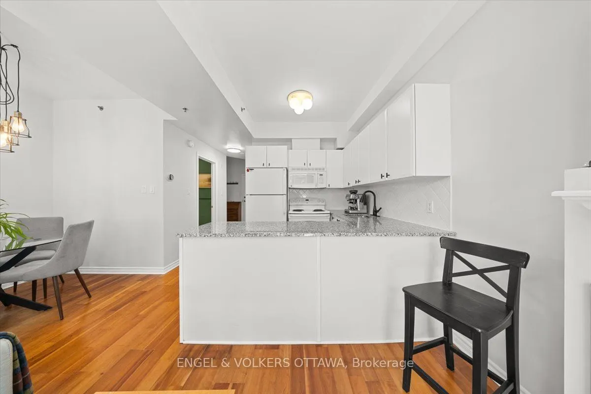 6 Grove Avenue #205