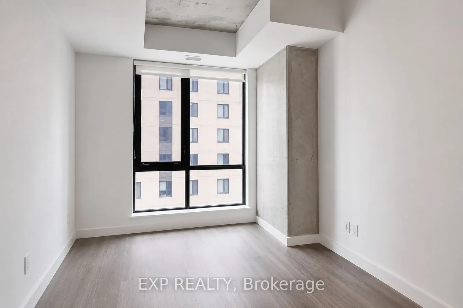105 Champagne Avenue S #1009