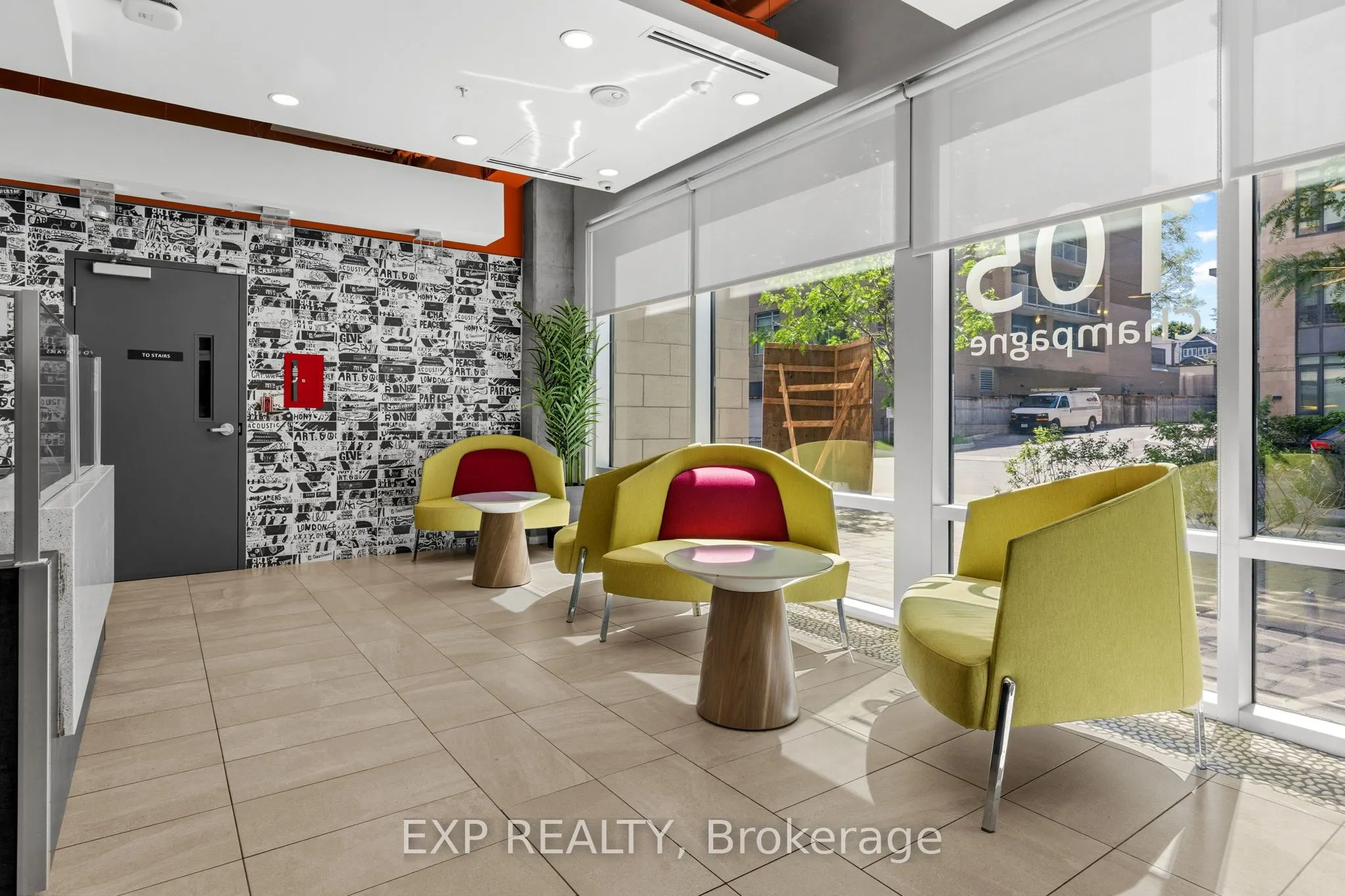 105 Champagne Avenue S #1009