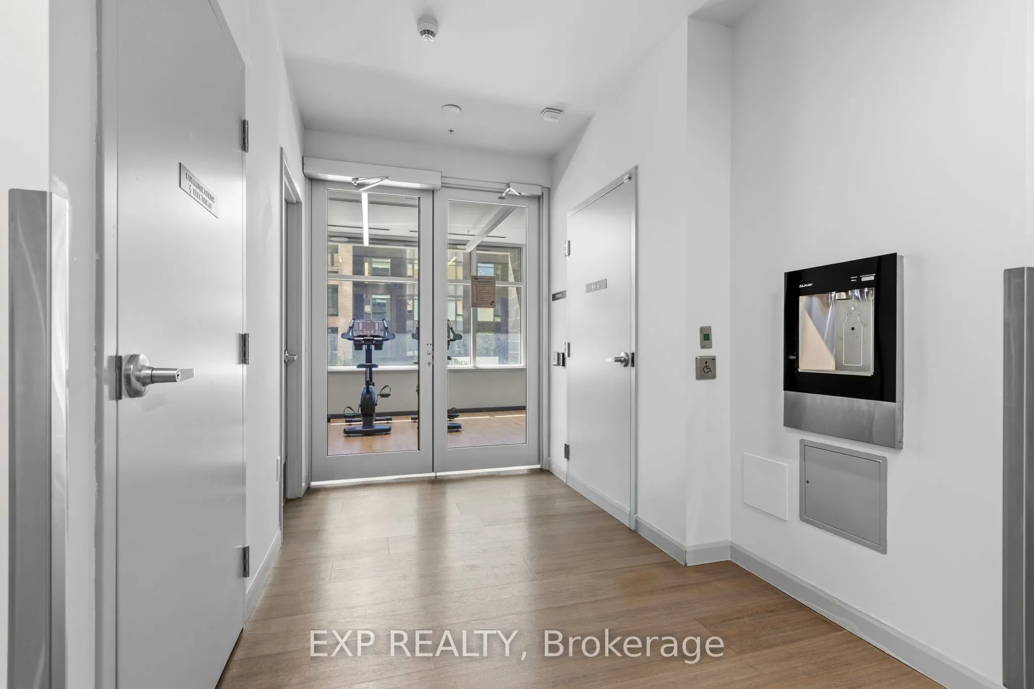 105 Champagne Avenue S #1009