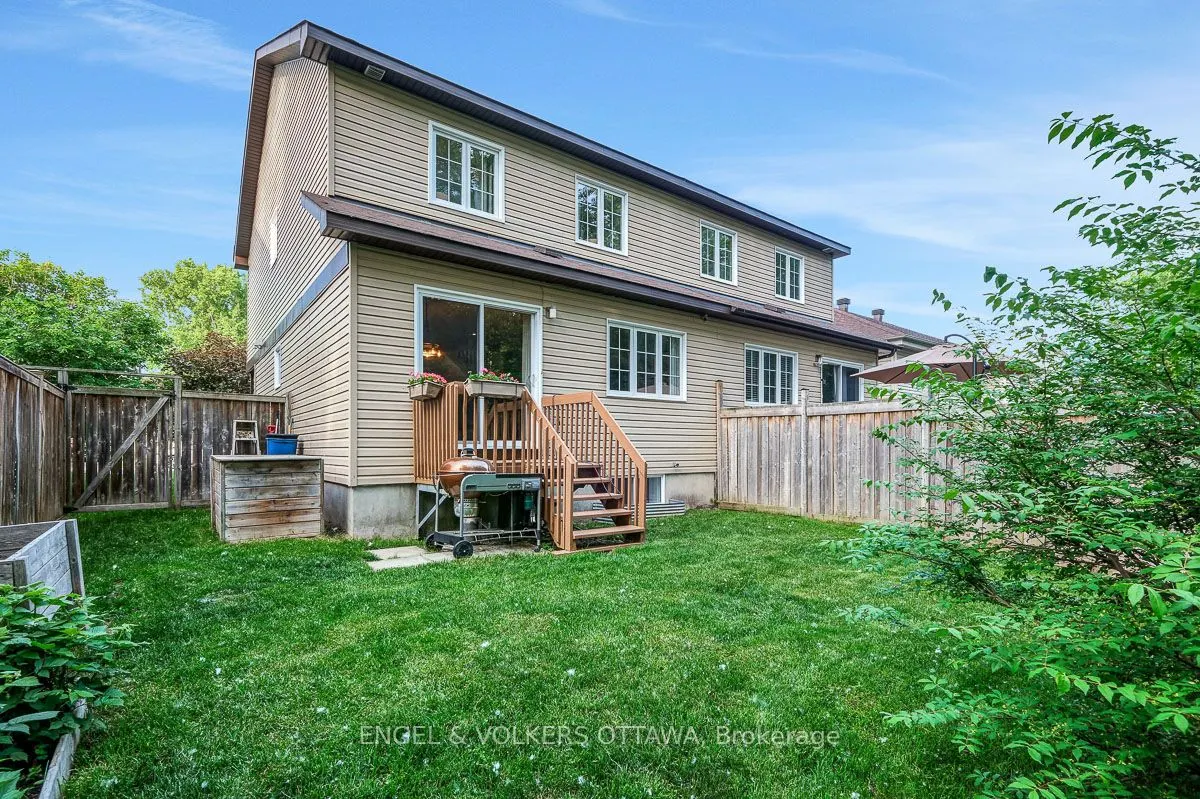 938 Payer Street