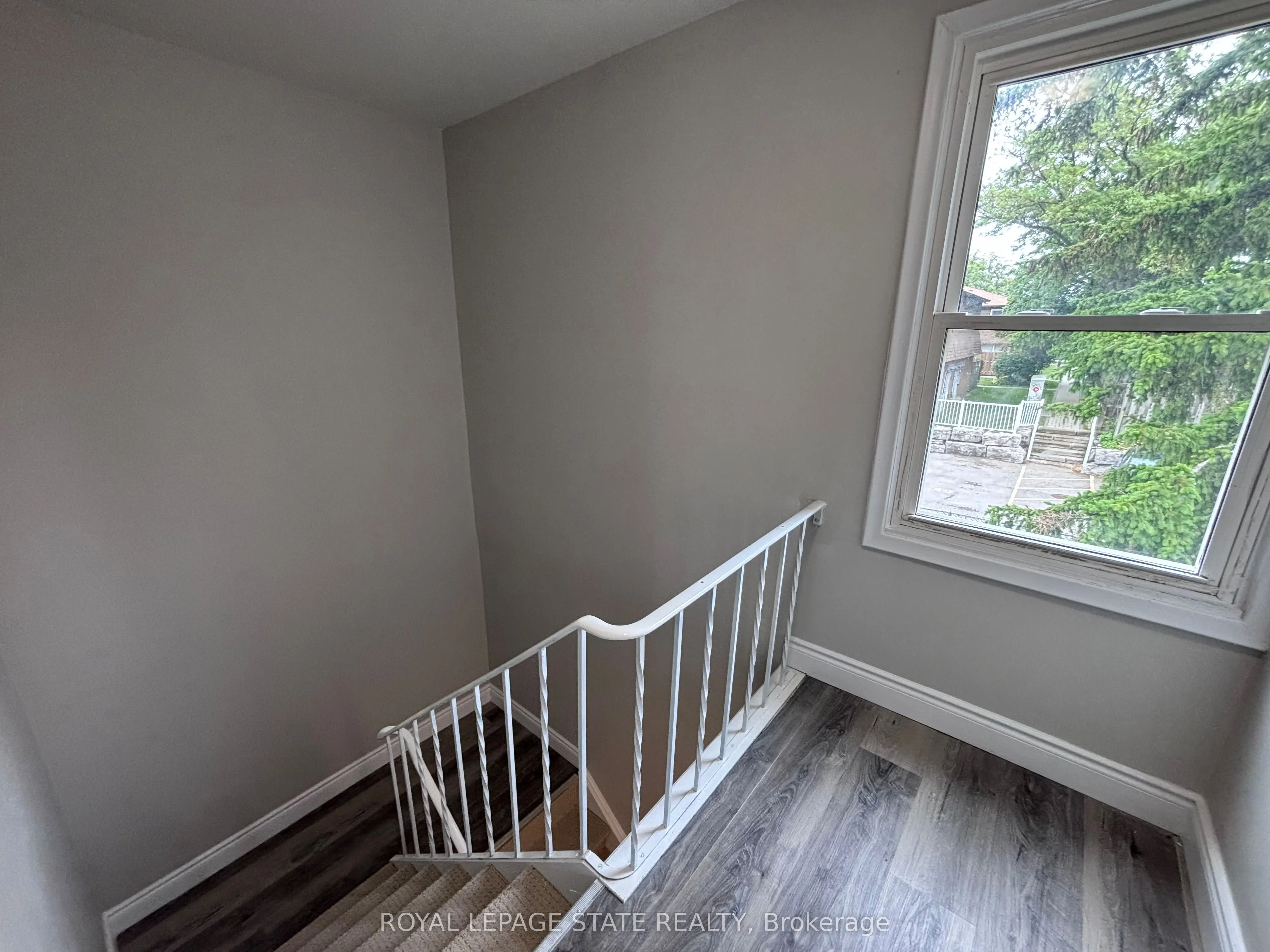 153 Limeridge Road W #4