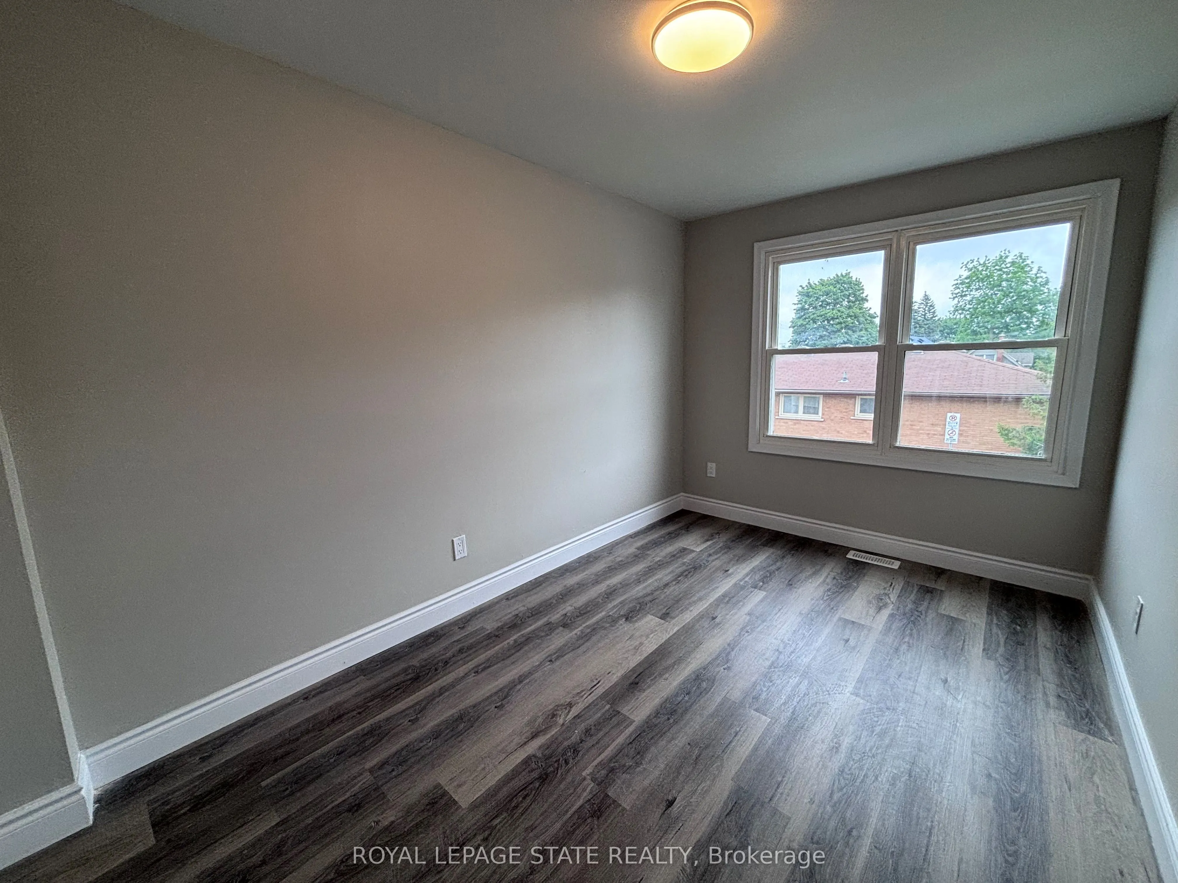 153 Limeridge Road W #4