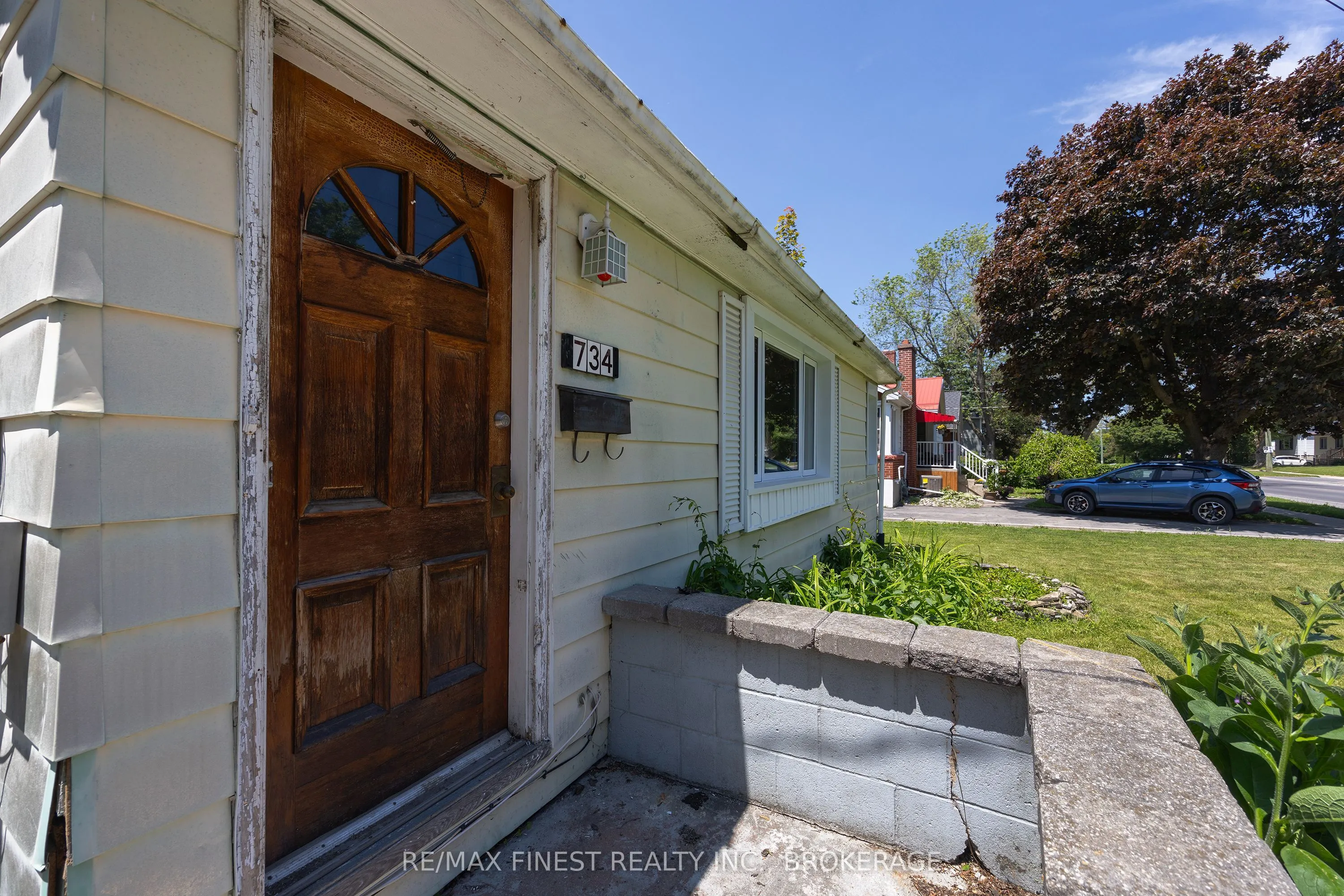 734 Portsmouth Avenue