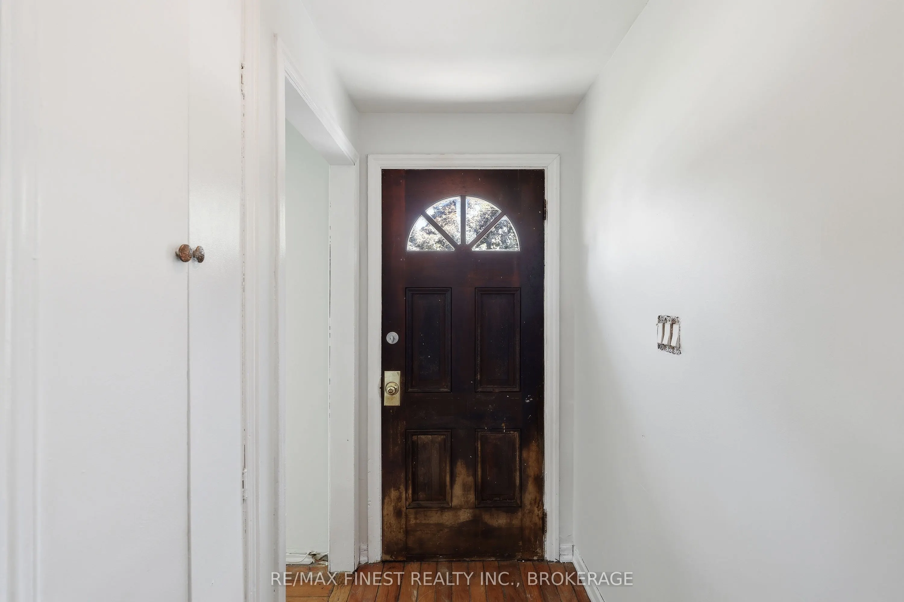 734 Portsmouth Avenue