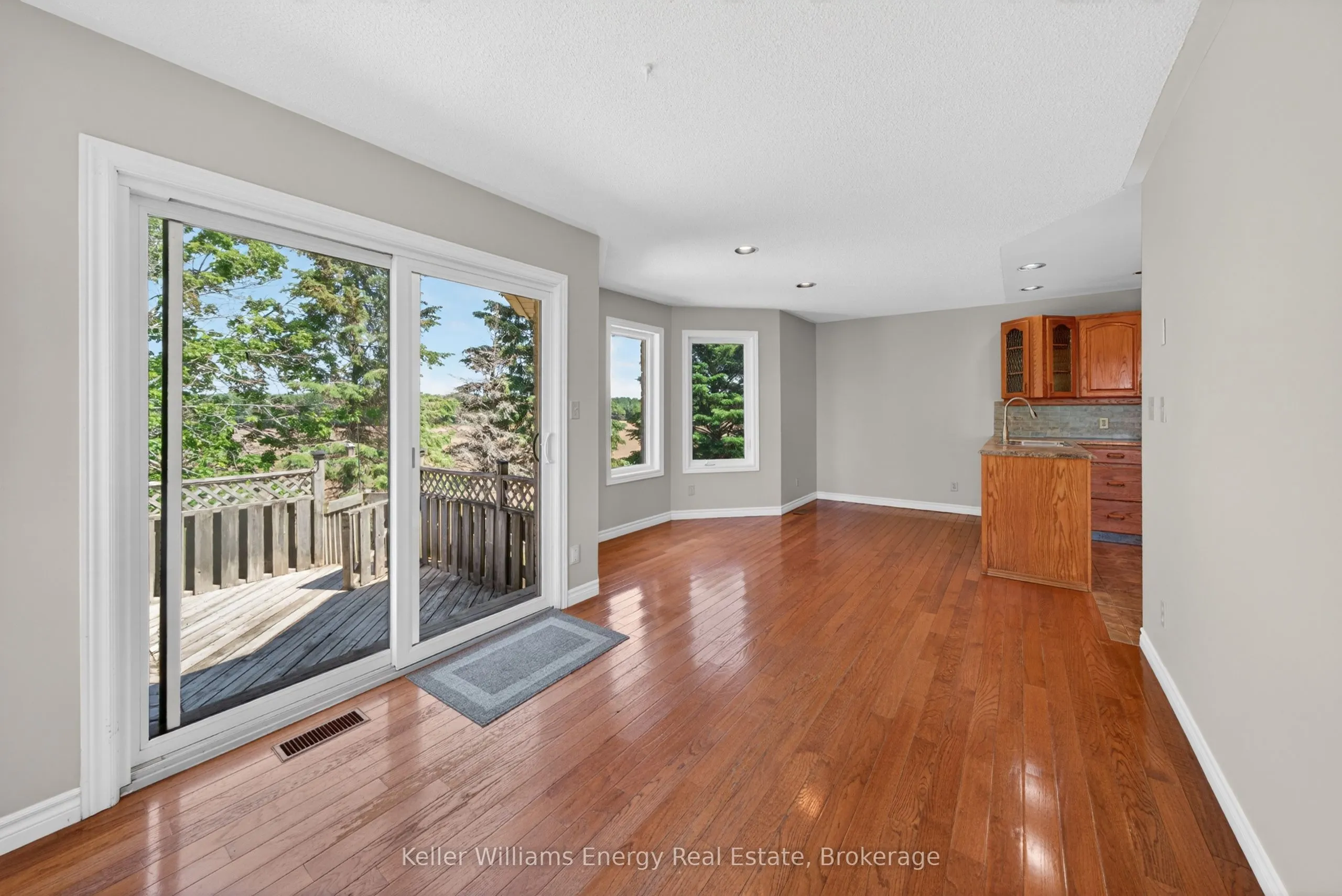 658 Ridge Road