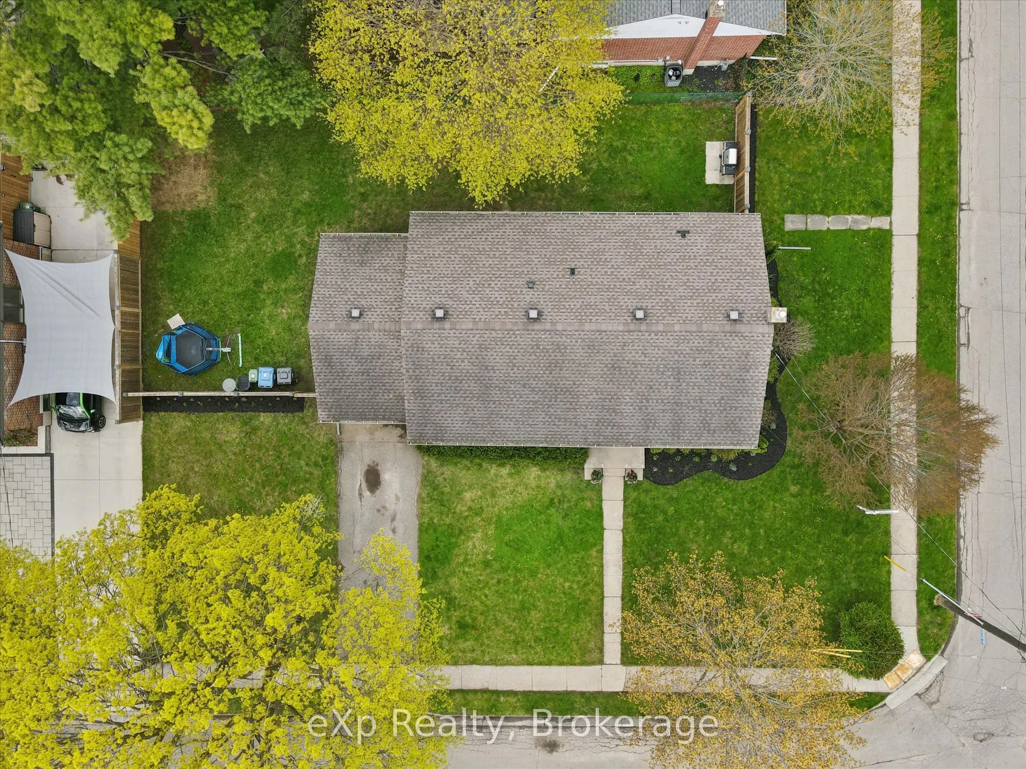 14 Glenwood Avenue