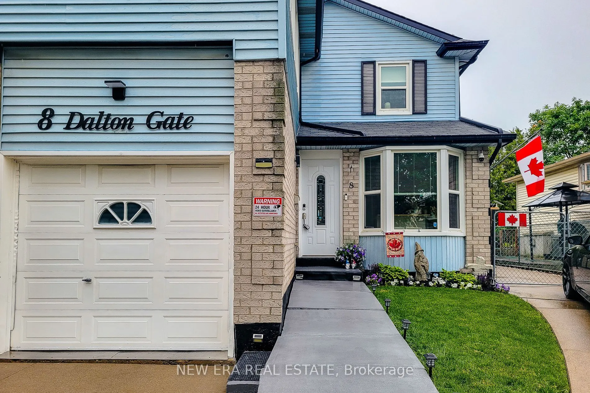 8 Dalton Gate