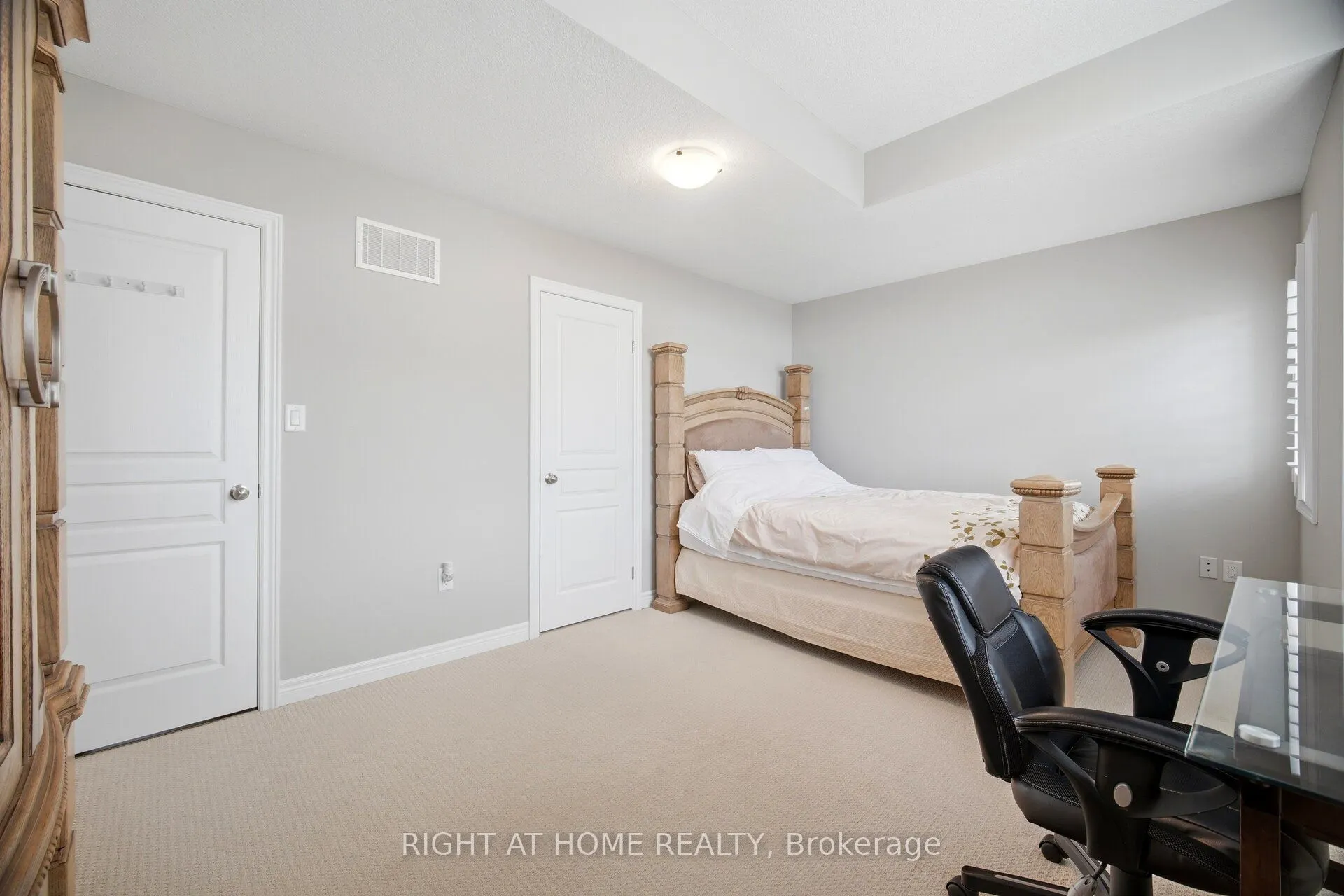 156 Gunby Boulevard