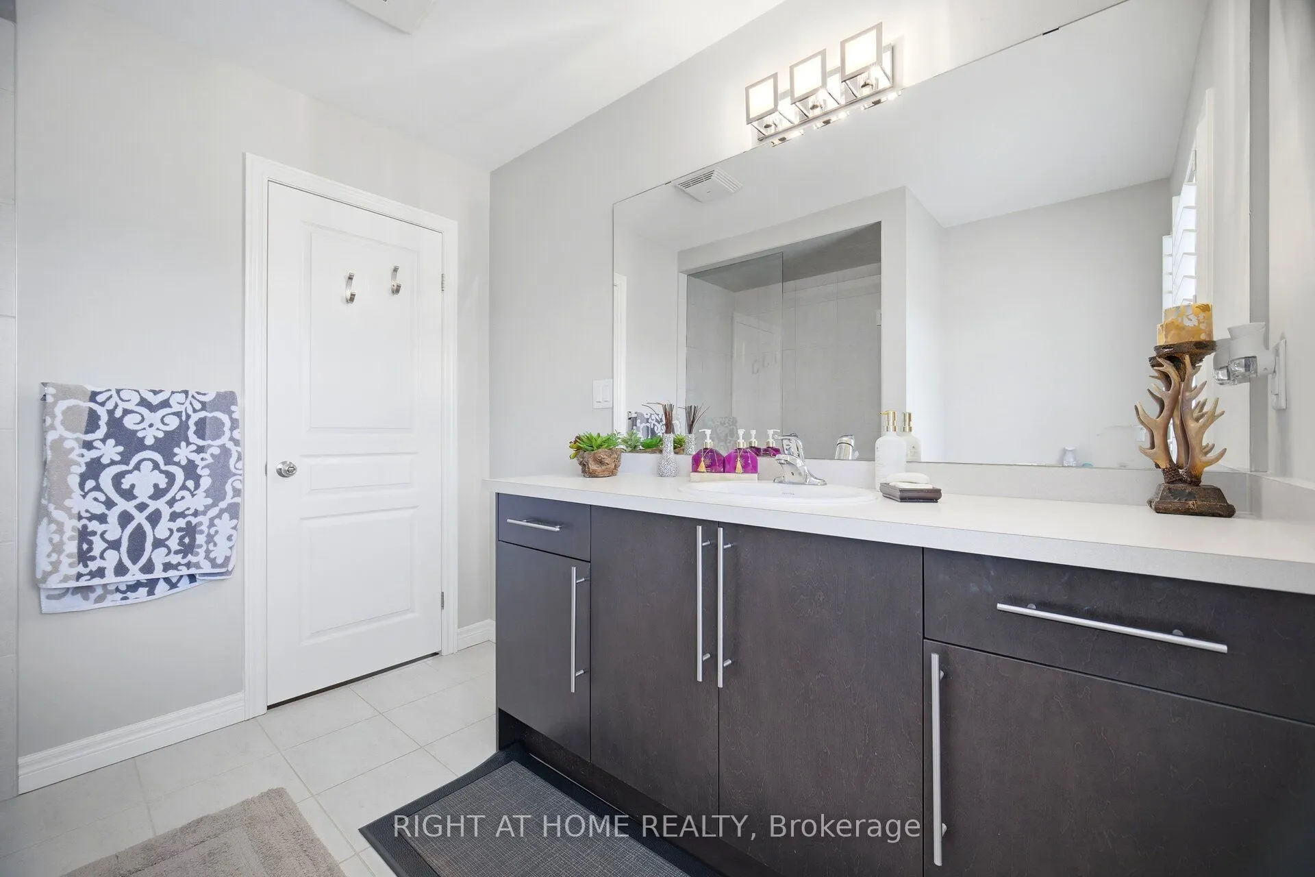 156 Gunby Boulevard