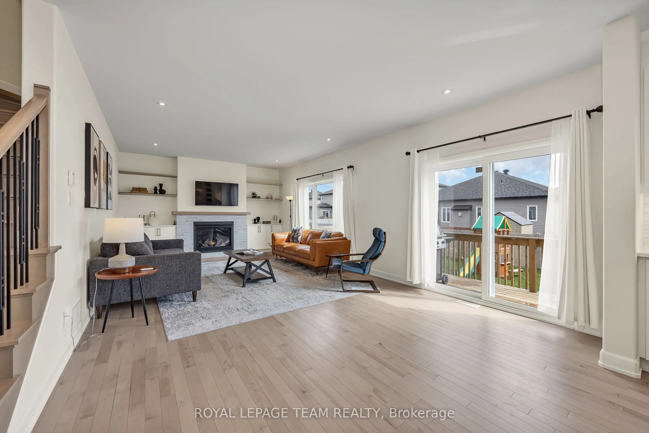 340 Moonlight Drive