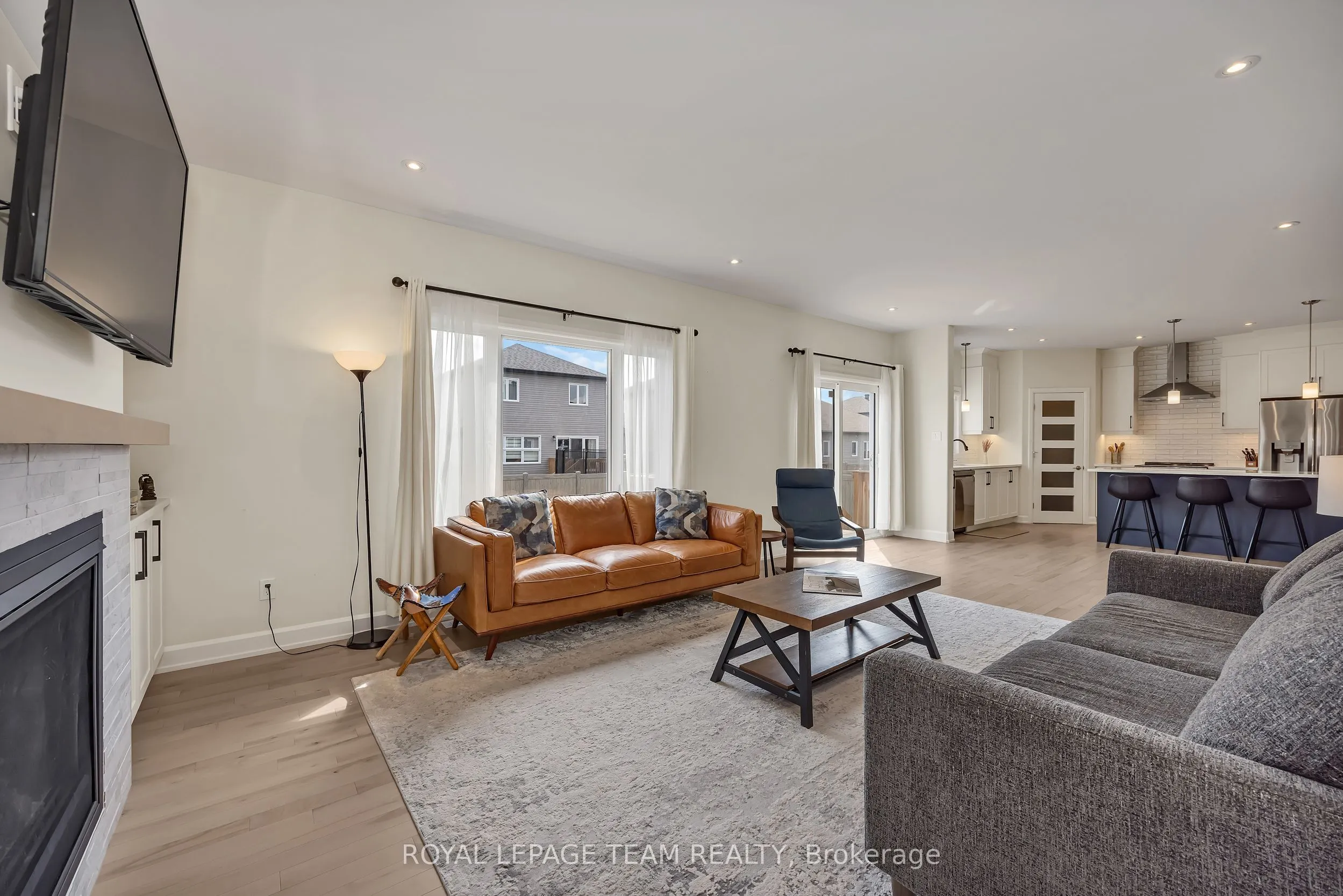 340 Moonlight Drive