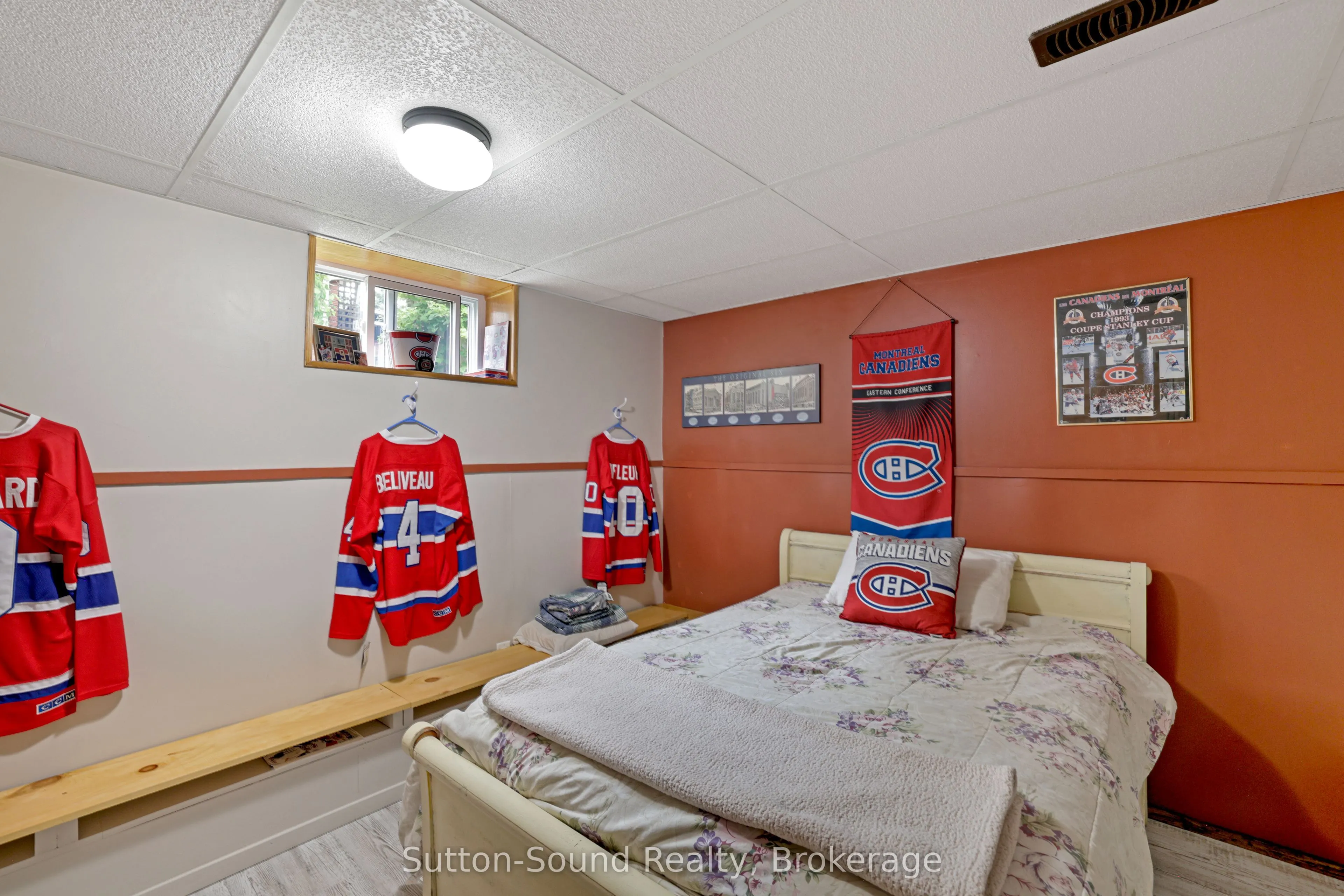 829 30th Street W