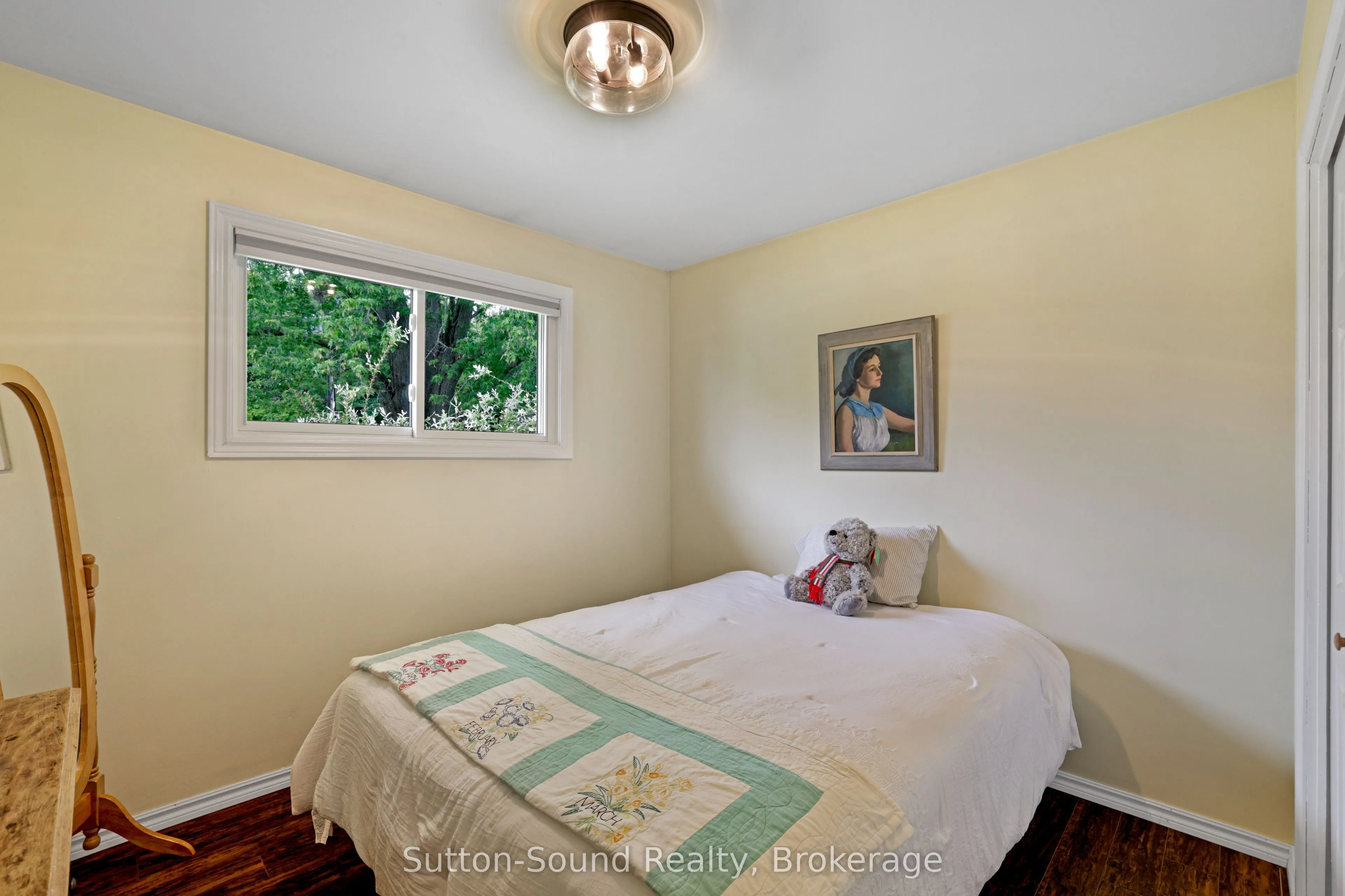 829 30th Street W