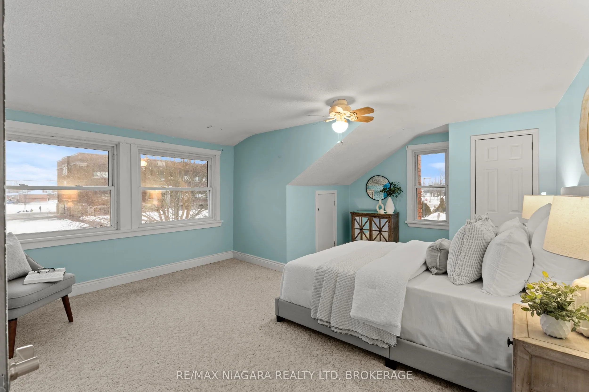 401 Fielden Avenue