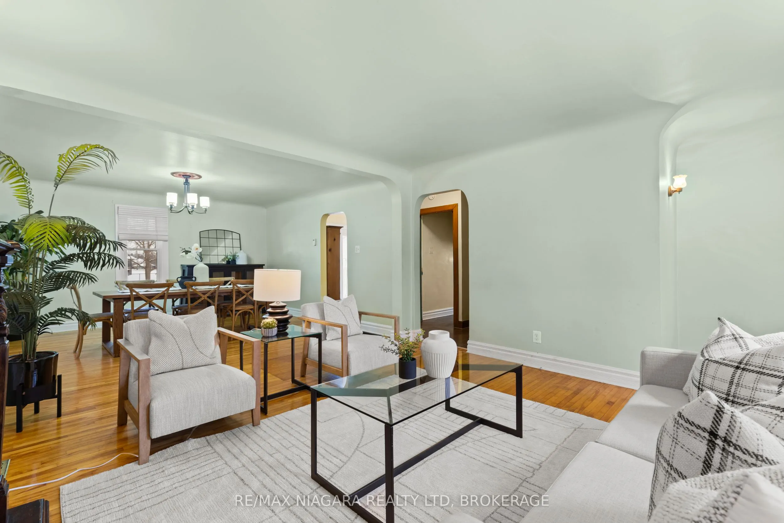401 Fielden Avenue