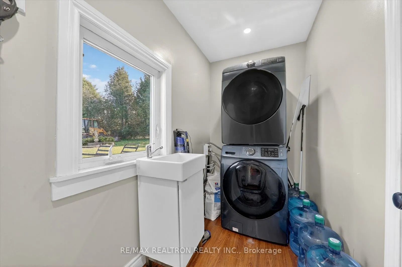 20 Valley View Drive