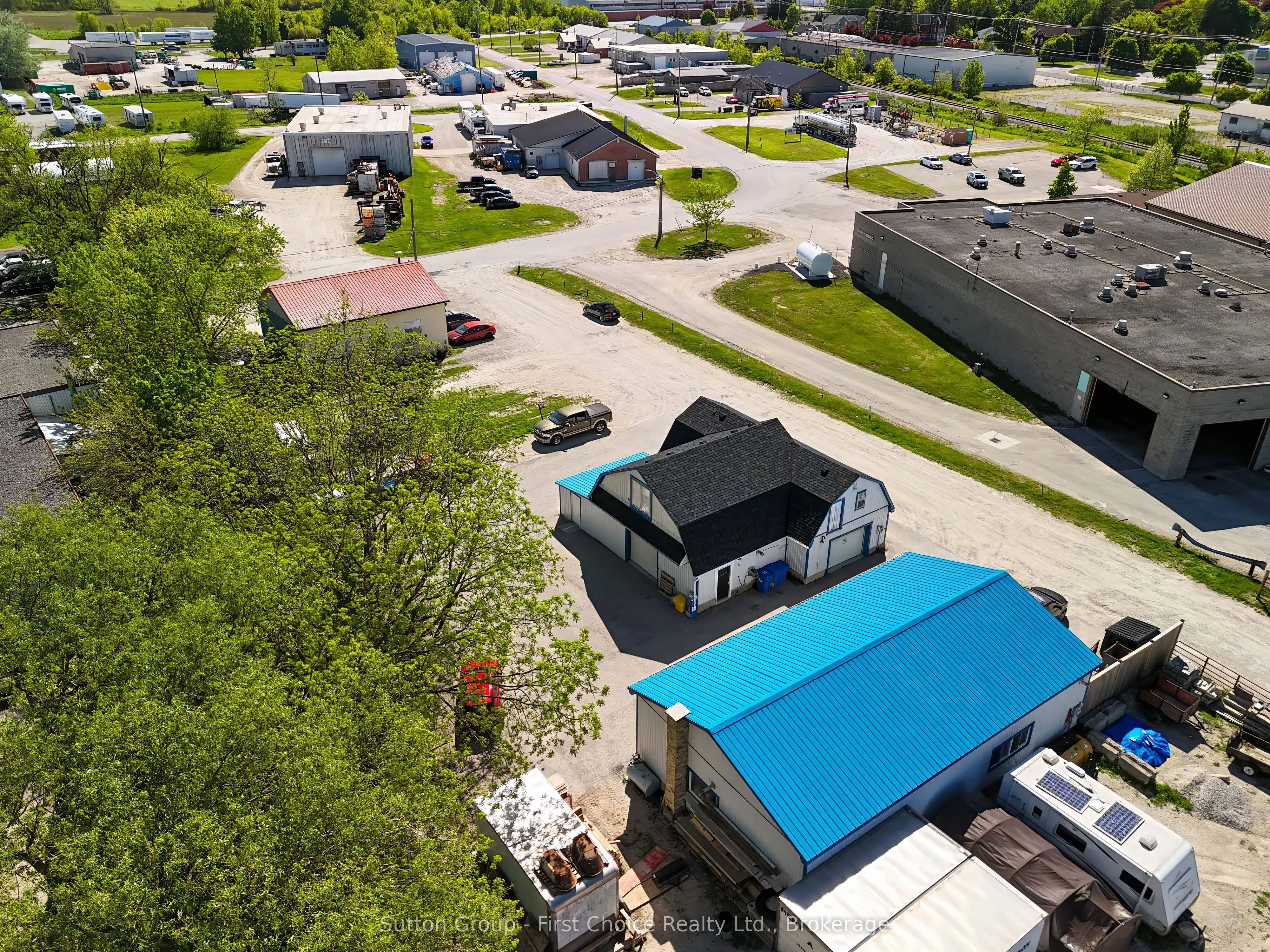 77 Whyte Avenue