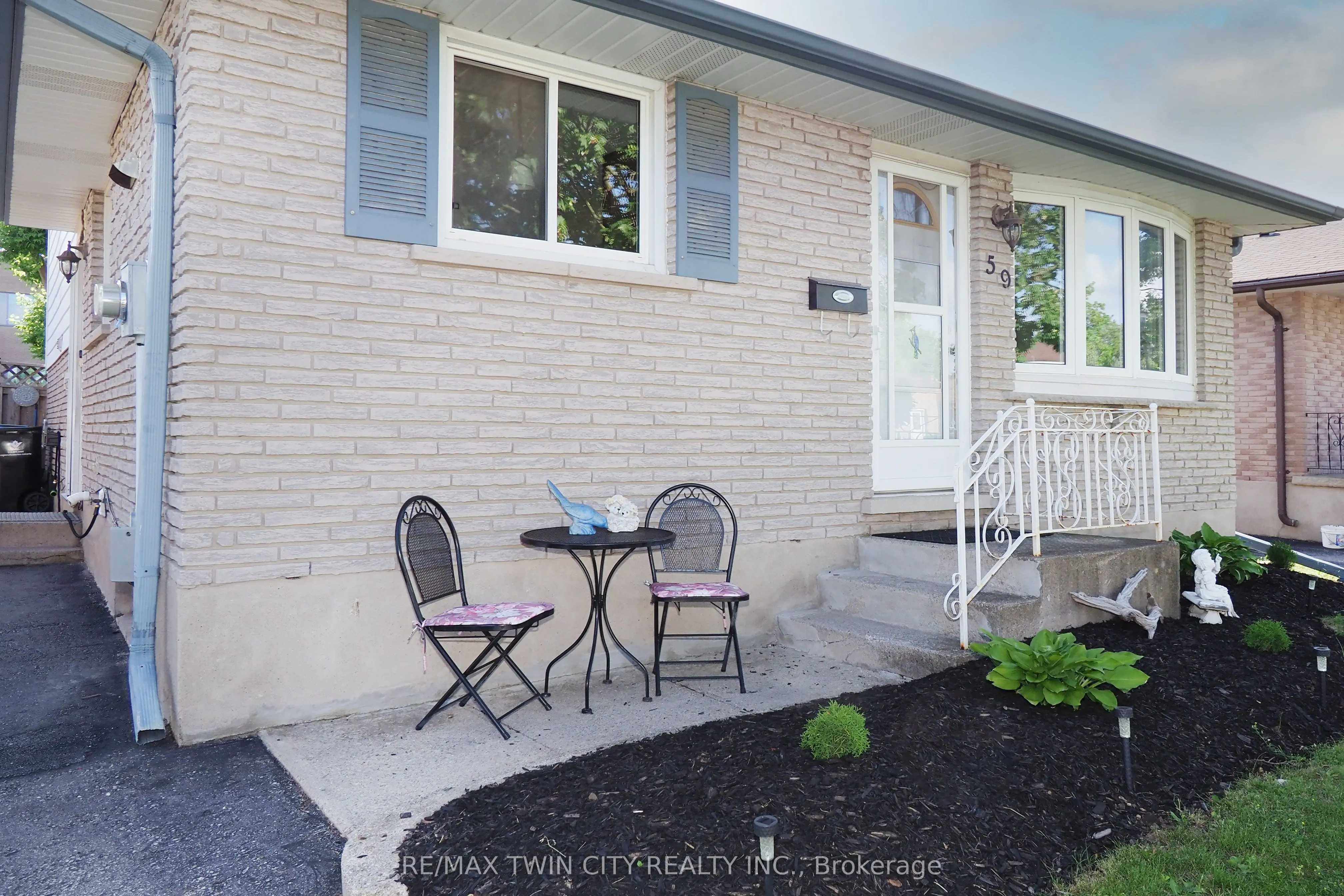 59 Bakersfield Drive