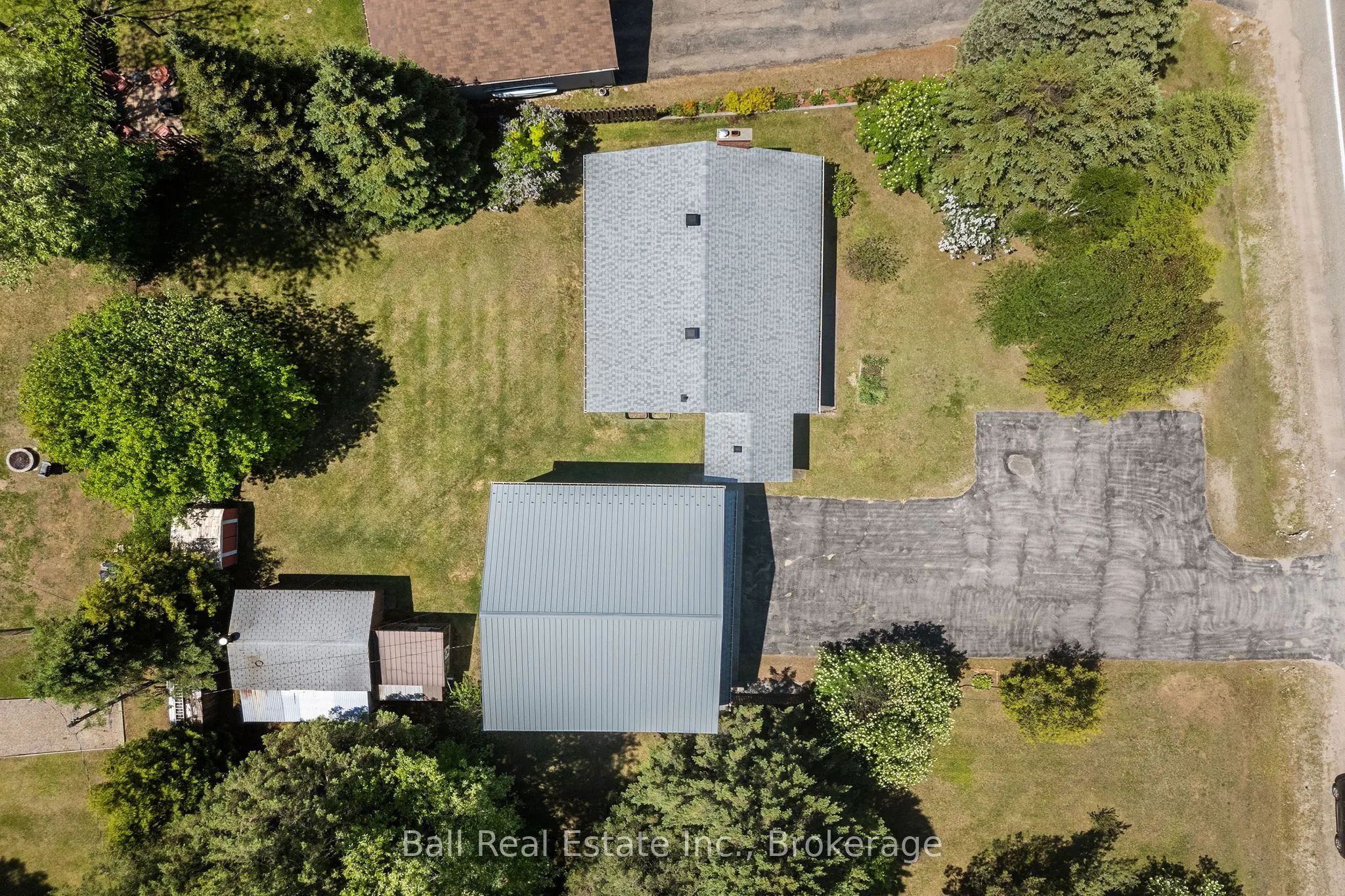 488 Hastings Street N