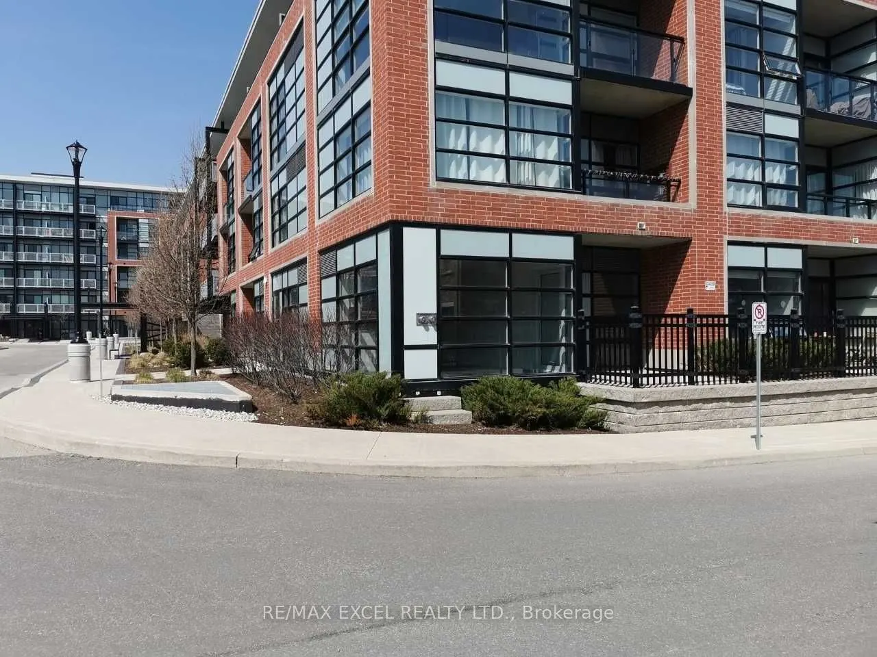 155 St Leger Street #107