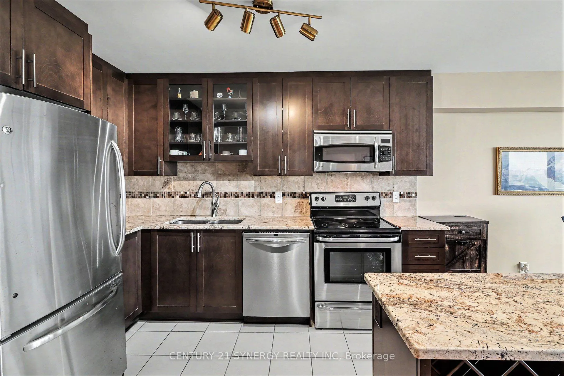 158B McArthur Avenue #1202