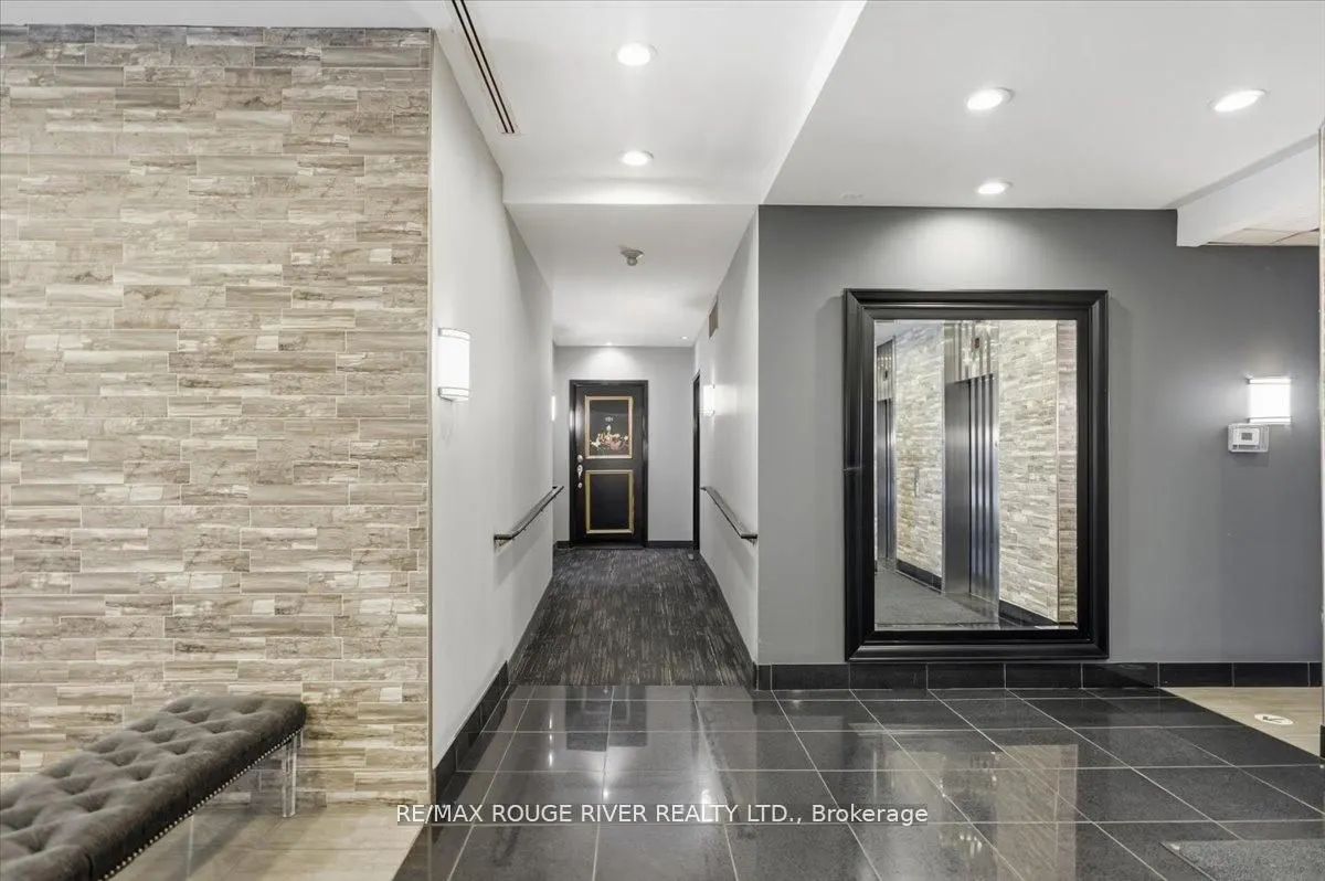 135 James Street S #1401