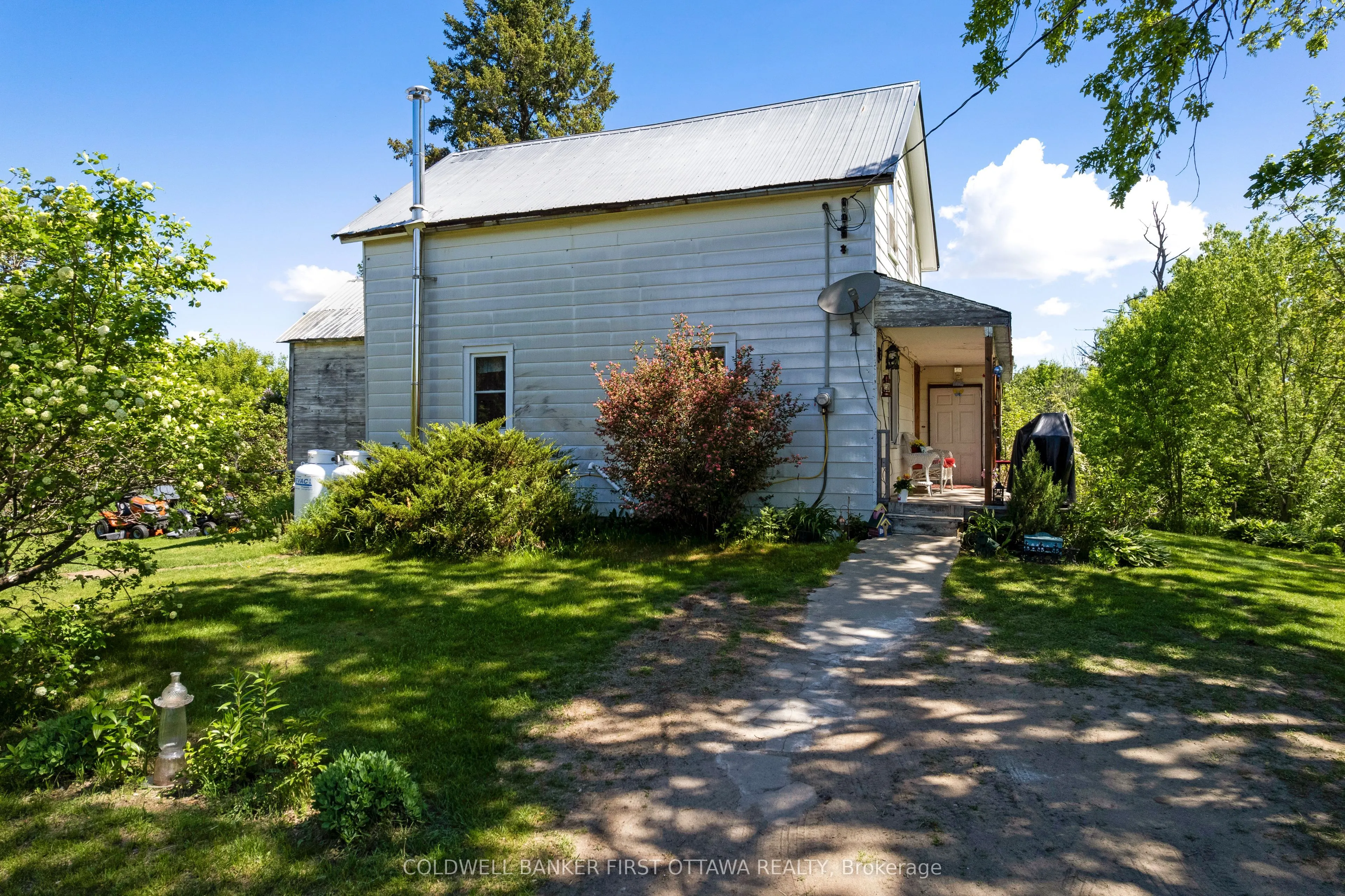 400 Buttermilk Hill Road
