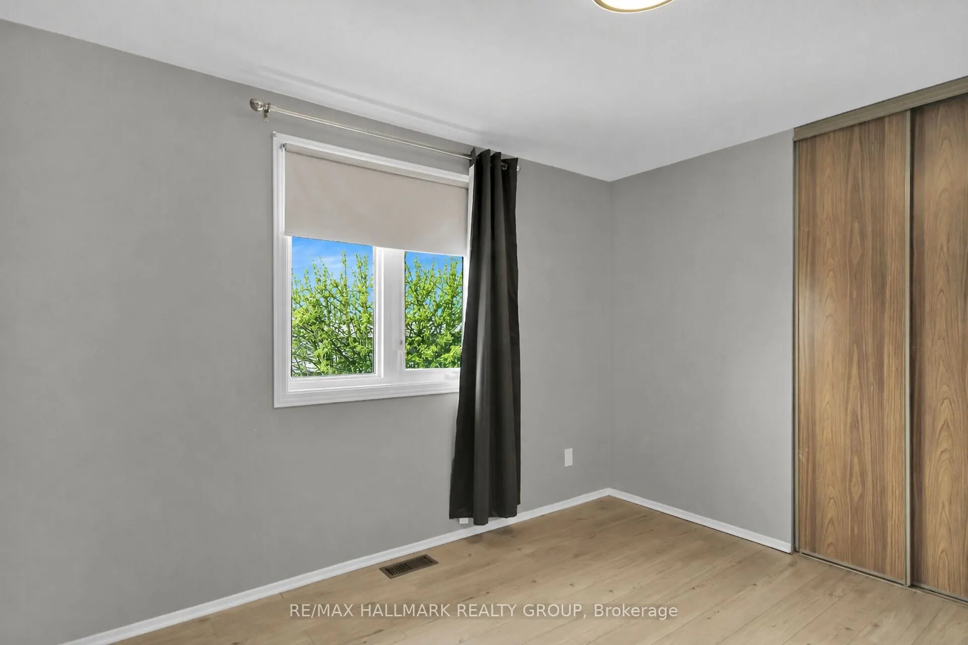 13 Coolspring Crescent