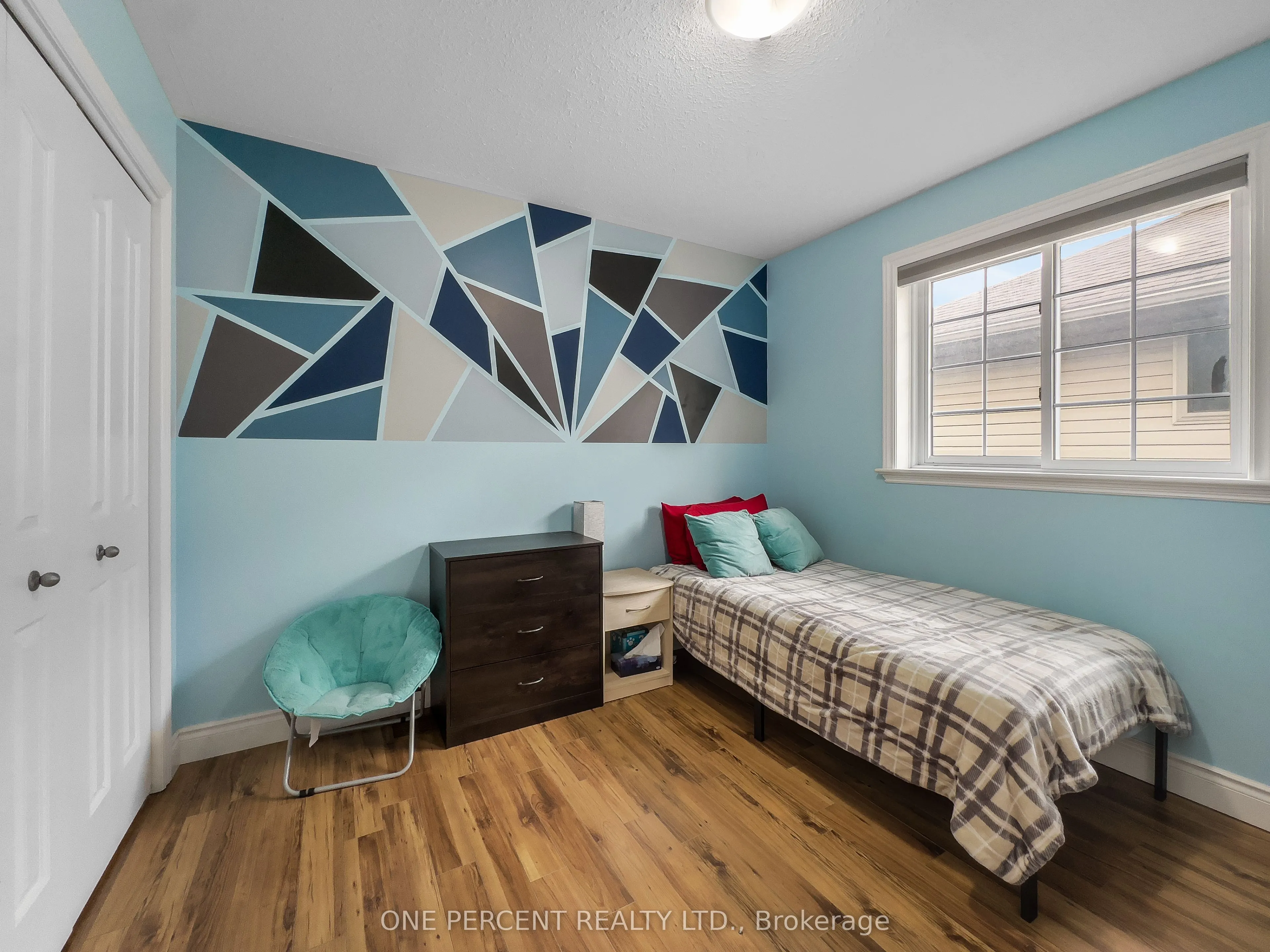 4 Jason Crescent