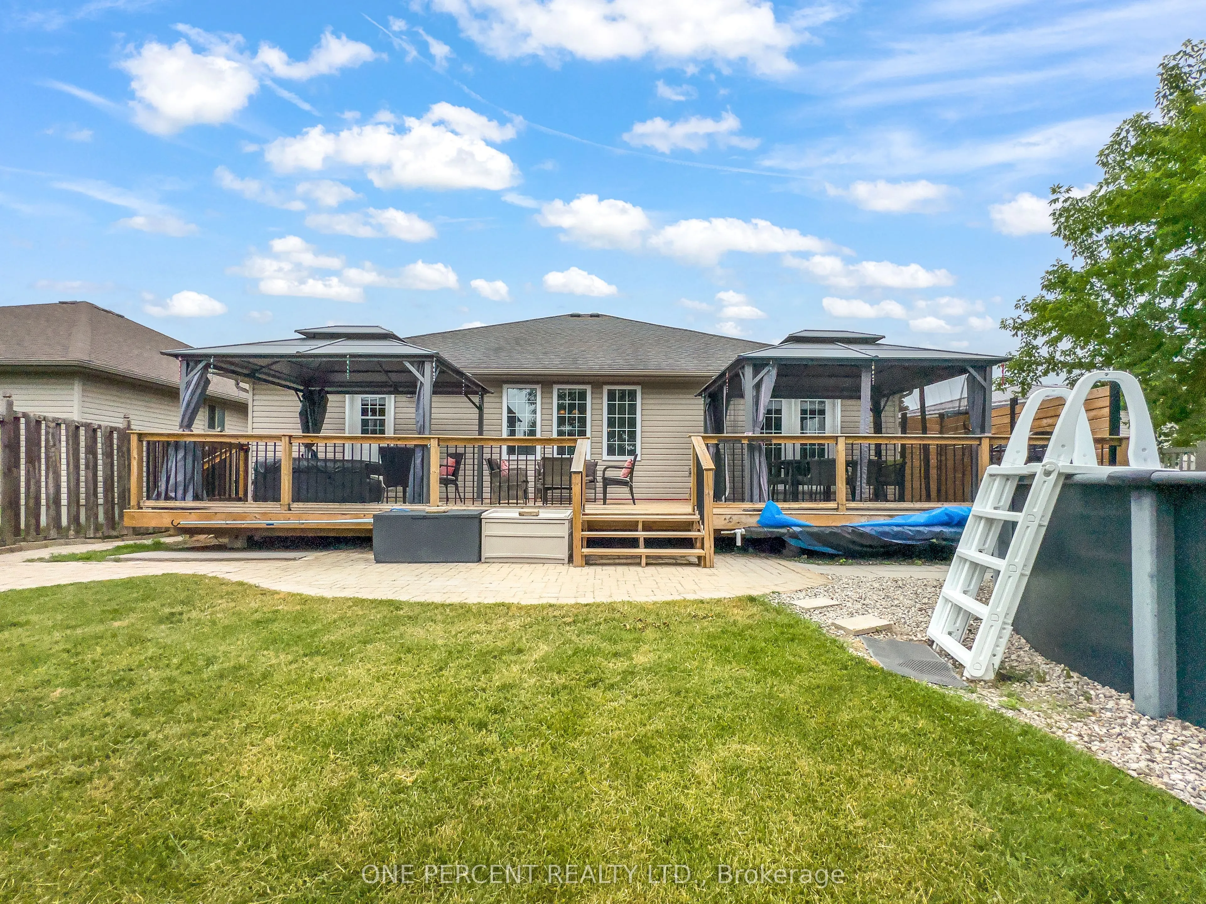 4 Jason Crescent