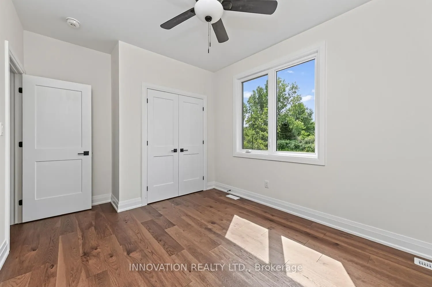 3249 Elizabeth Street