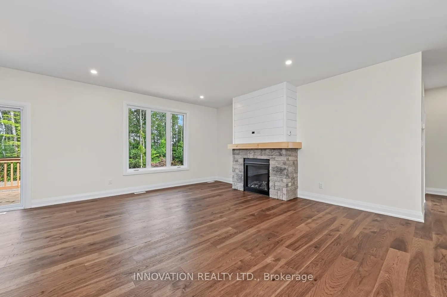 3249 Elizabeth Street