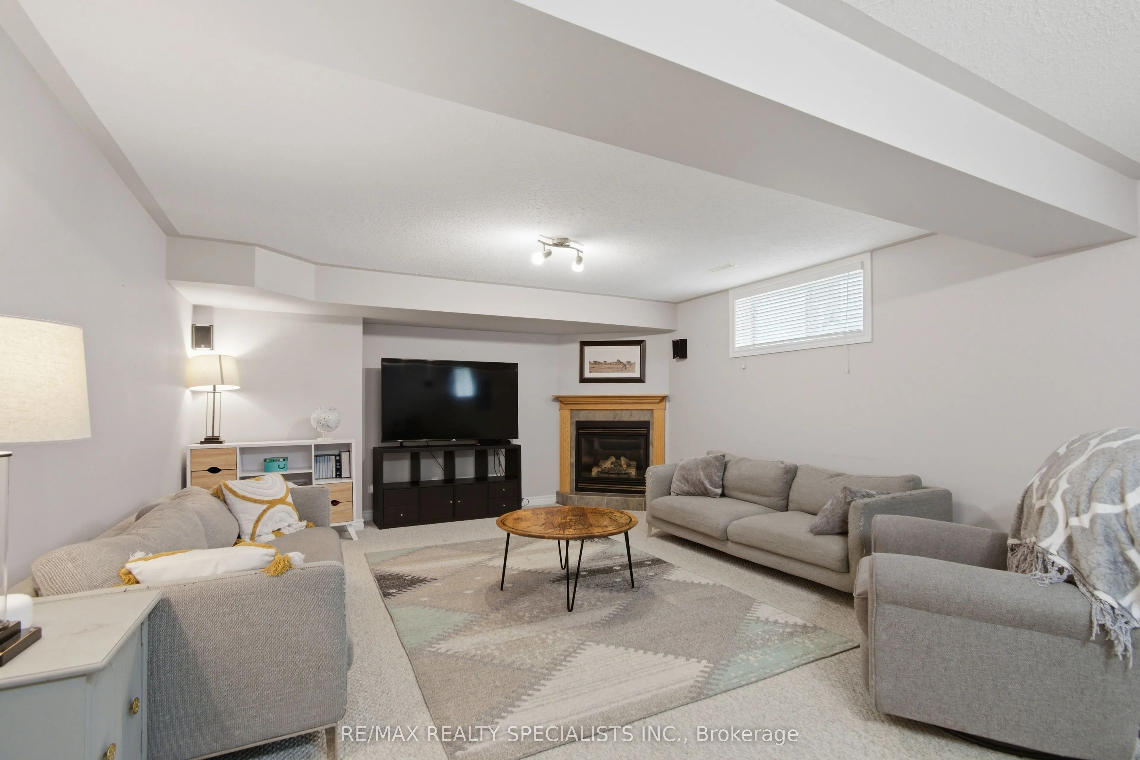 20 Stonegate Crescent