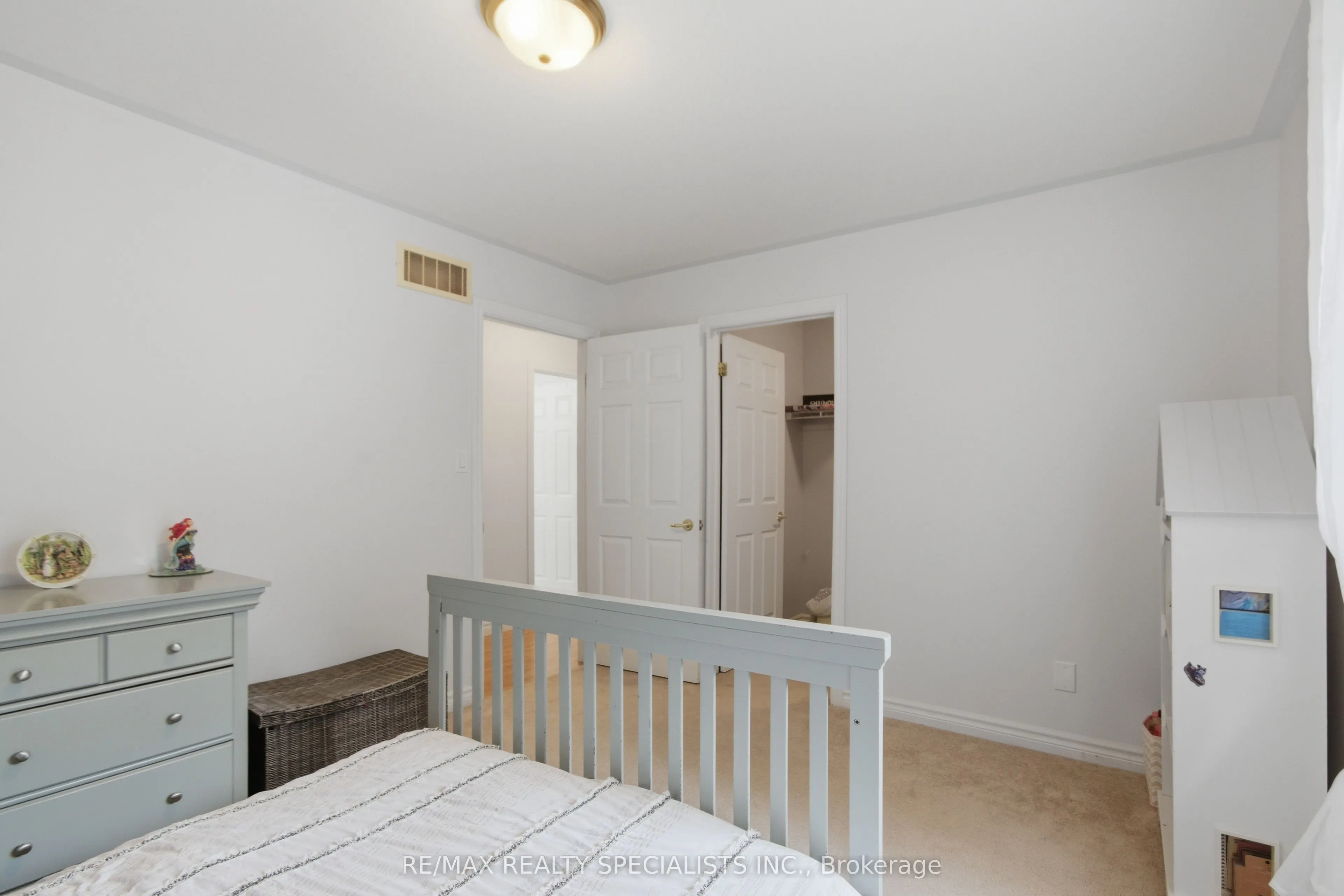 20 Stonegate Crescent