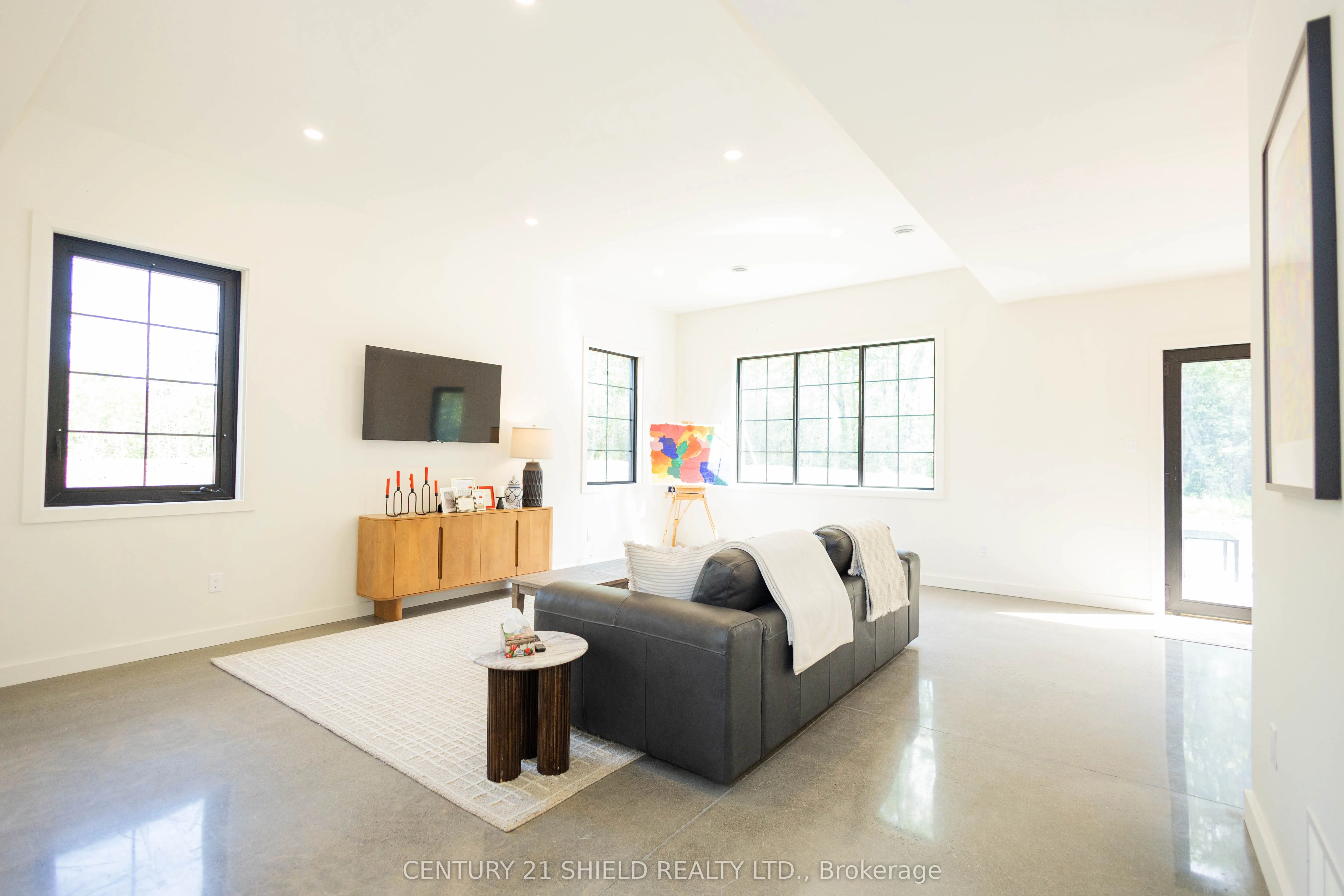 5153 Archer Road