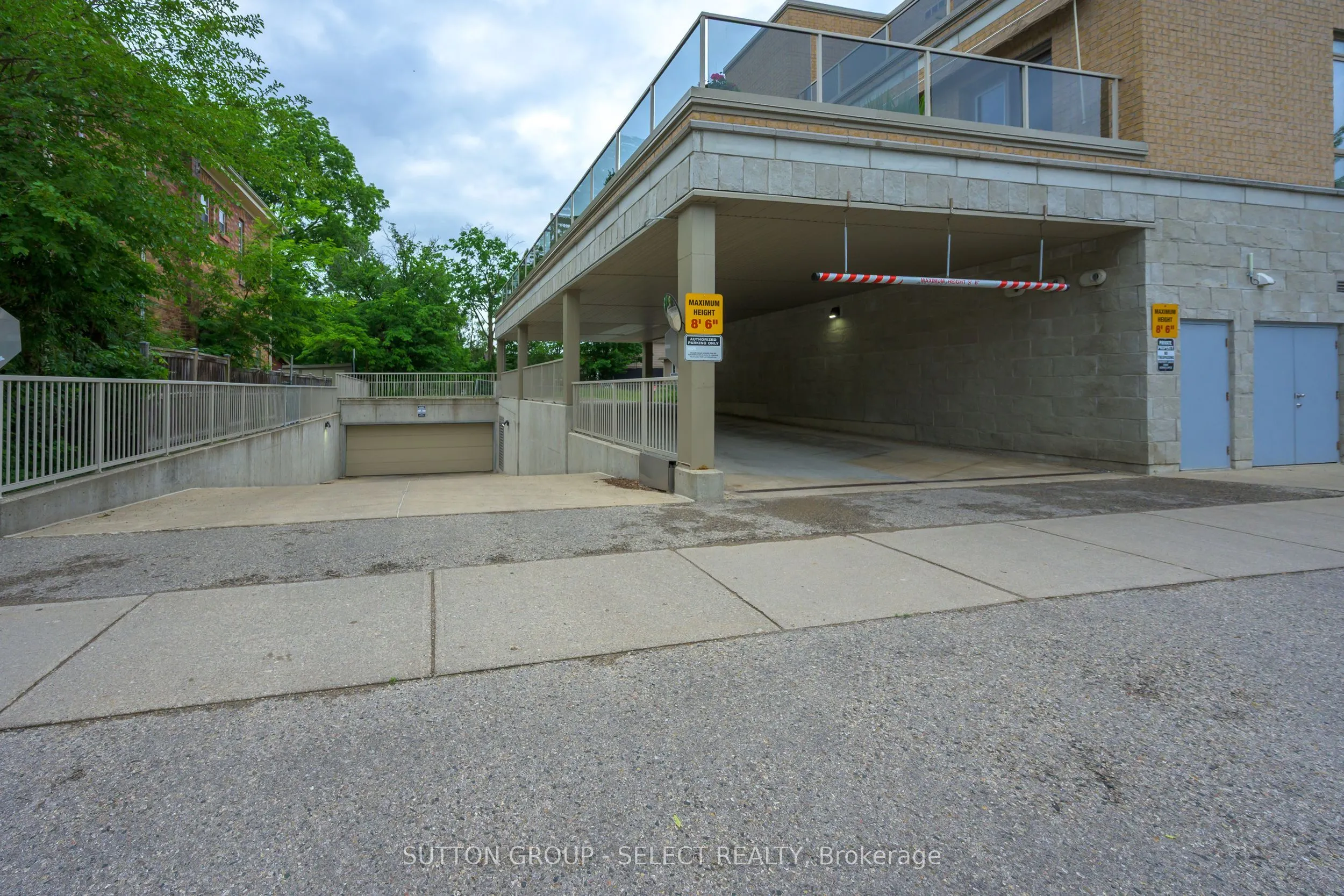162 Wortley Road #305