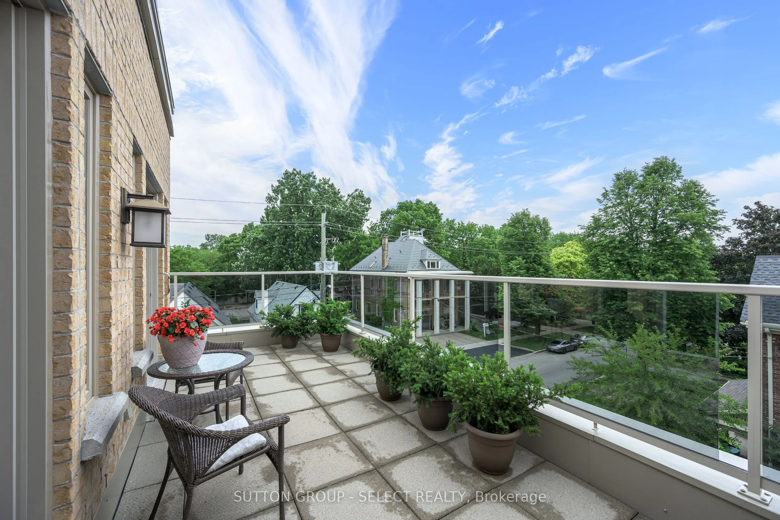 162 Wortley Road #305