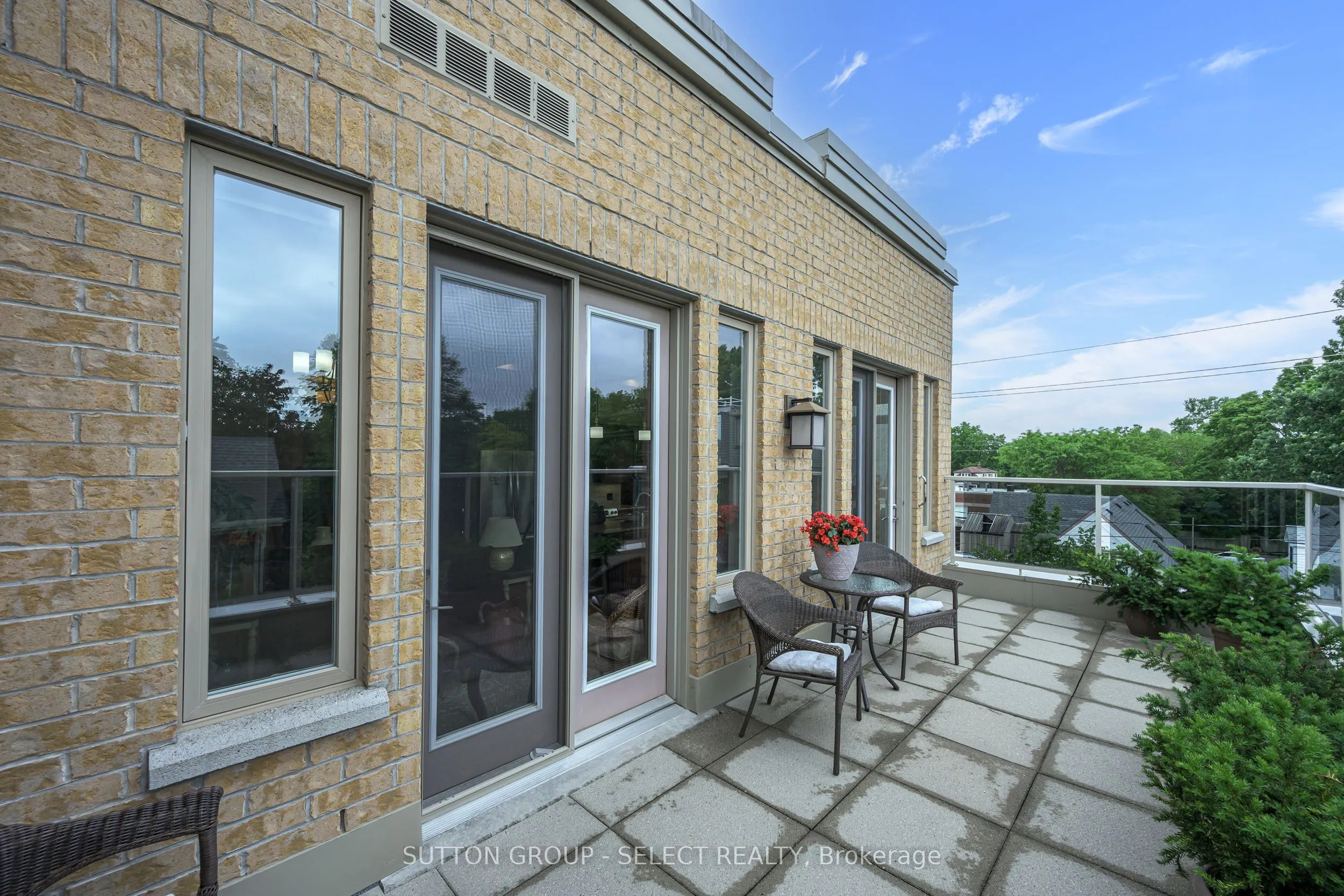 162 Wortley Road #305