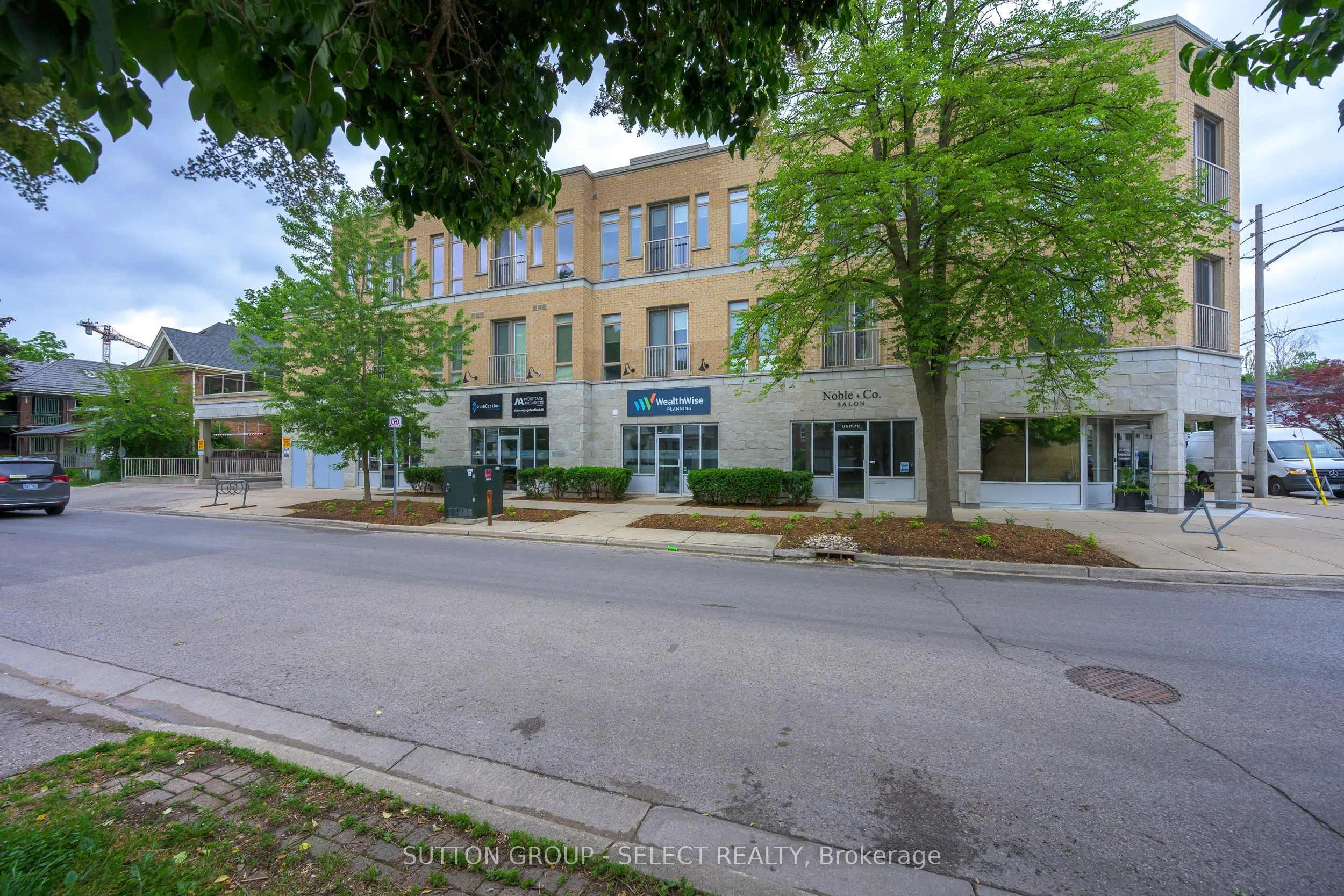 162 Wortley Road #305