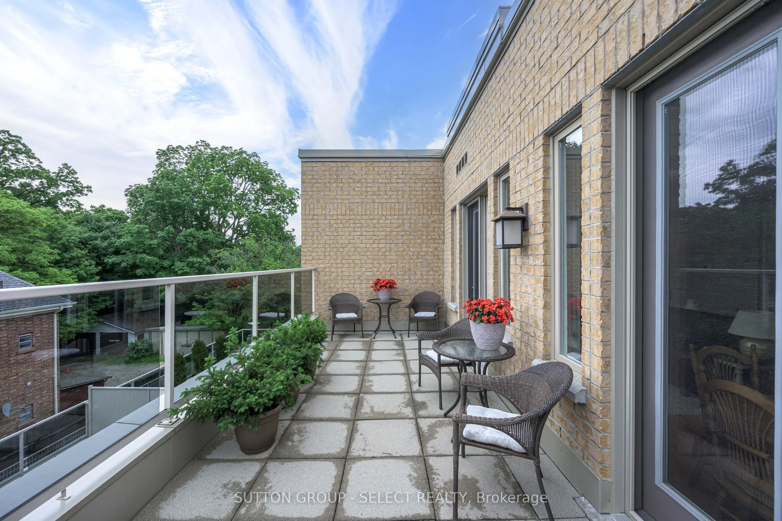 162 Wortley Road #305
