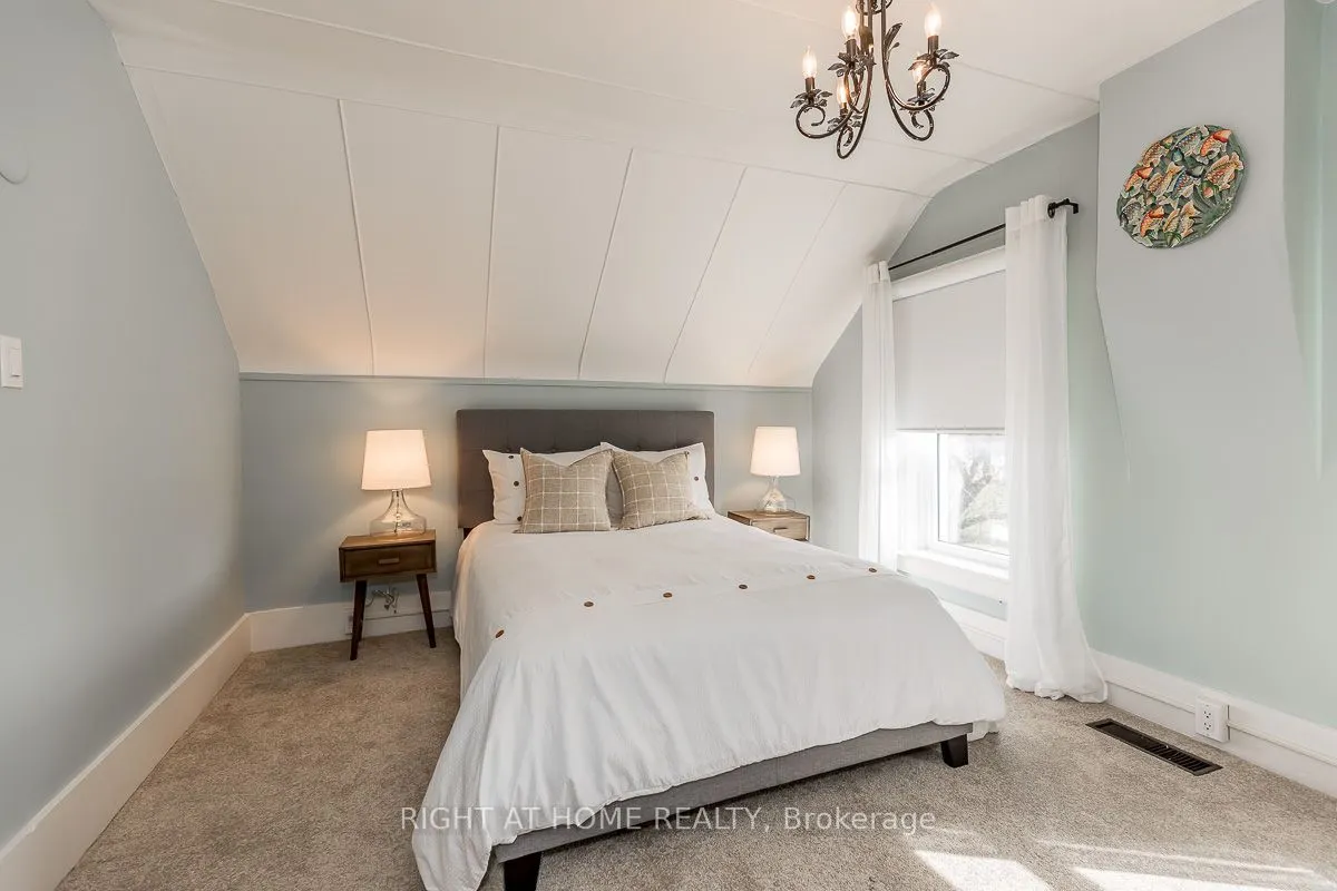 828350 Mulmur Nottawasaga Townline